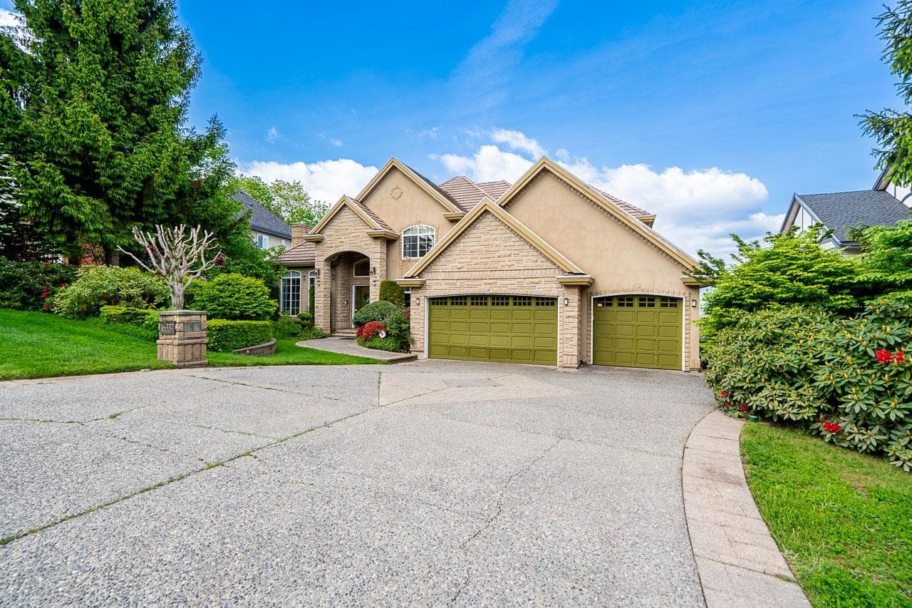 16337 113b Avenue, Surrey, V4N 5A2 — photo 1