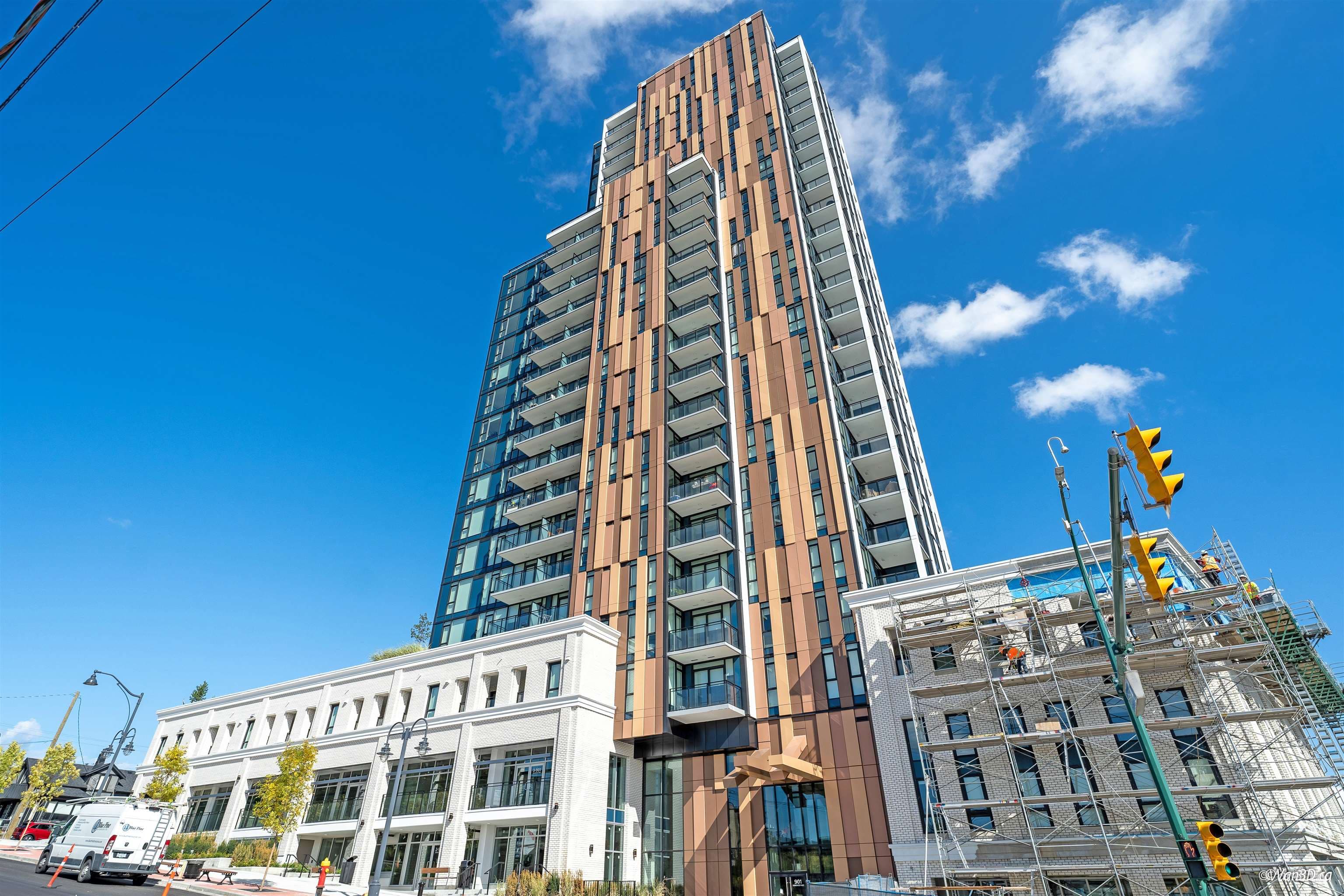 2003 - 901 Lougheed Highway, Coquitlam