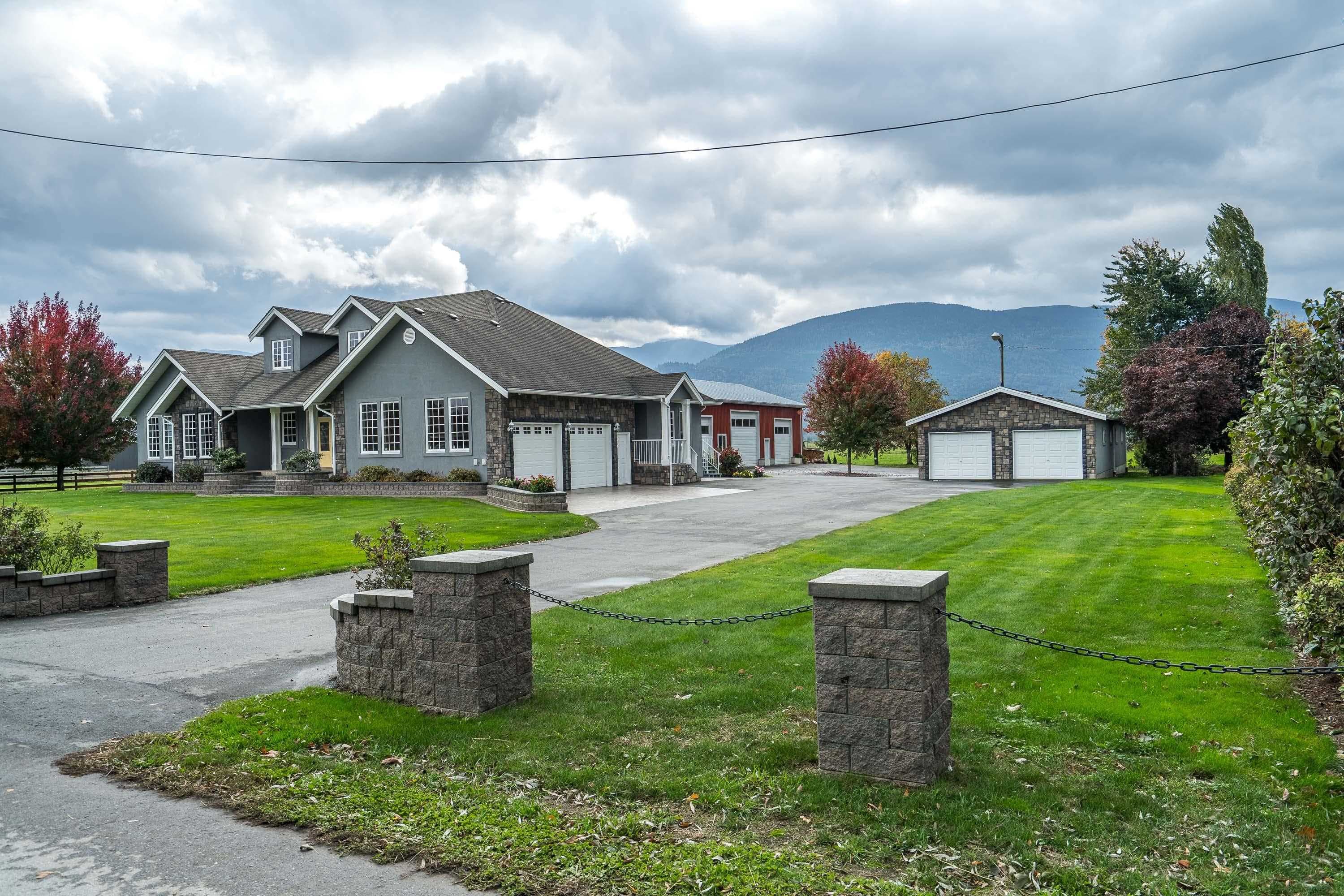 42872 South Sumas Road, Chilliwack, V2R 4L7 — photo 2