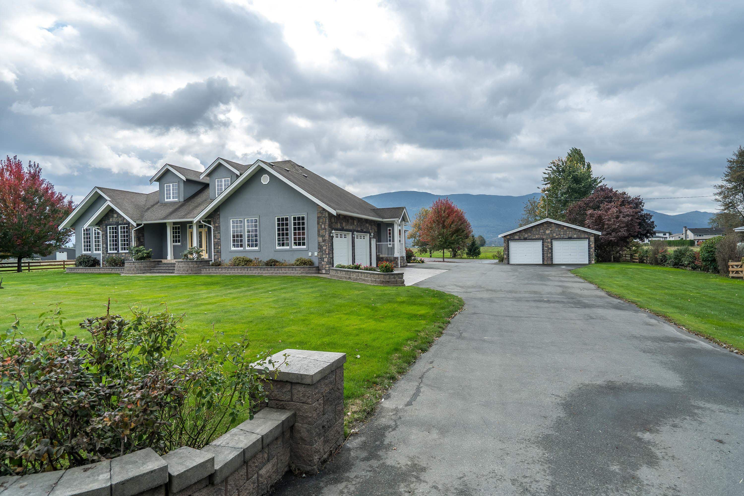 42872 South Sumas Road, Chilliwack, V2R 4L7 — photo 3