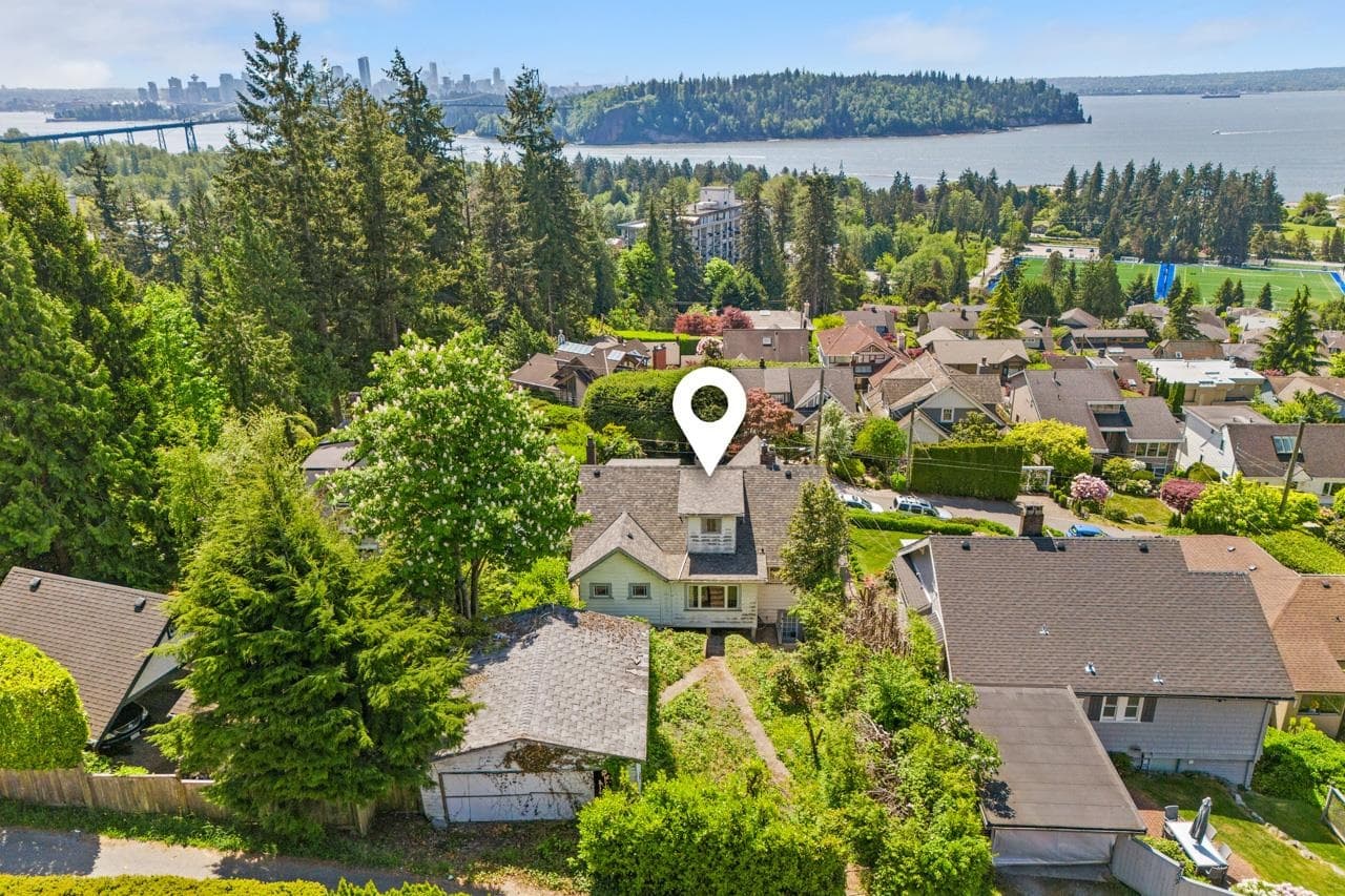 1013 Duchess Avenue, West Vancouver