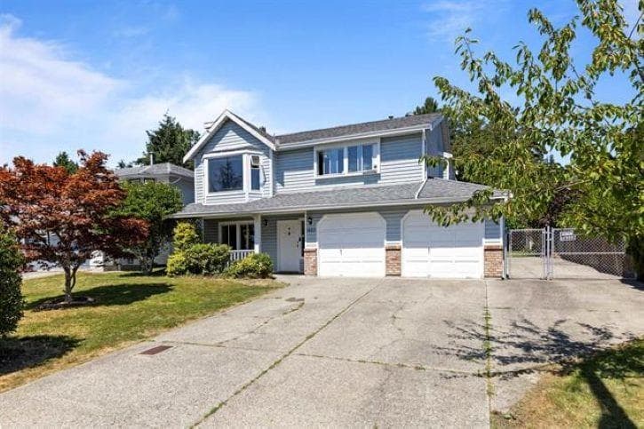 14271 67 Avenue, Surrey