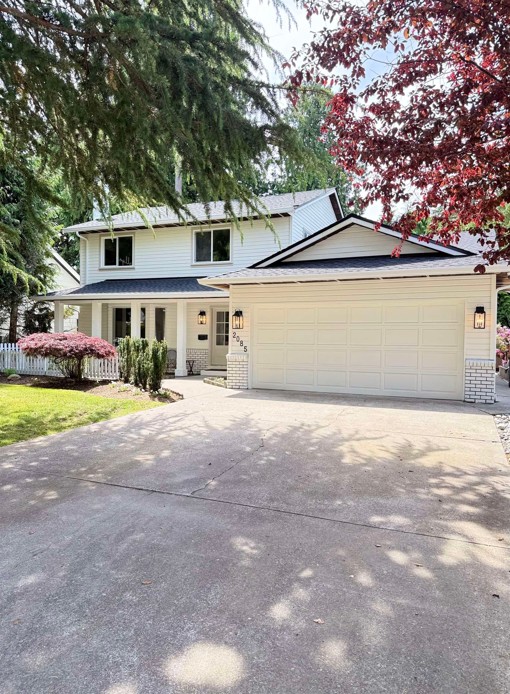 2085 Ocean Forest Drive, Surrey, V4A 6P1 — photo 2