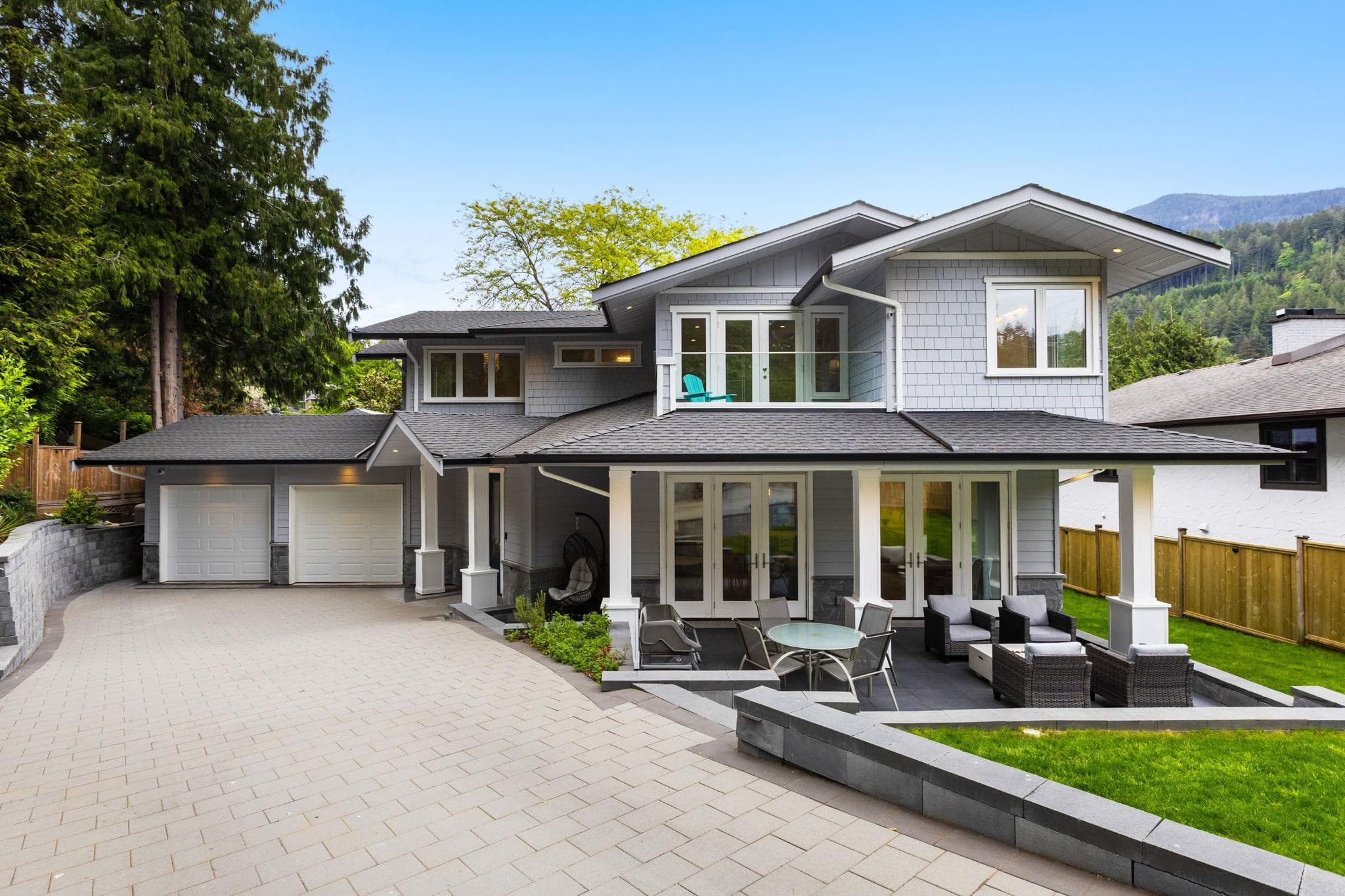 6560 Nelson Avenue, West Vancouver