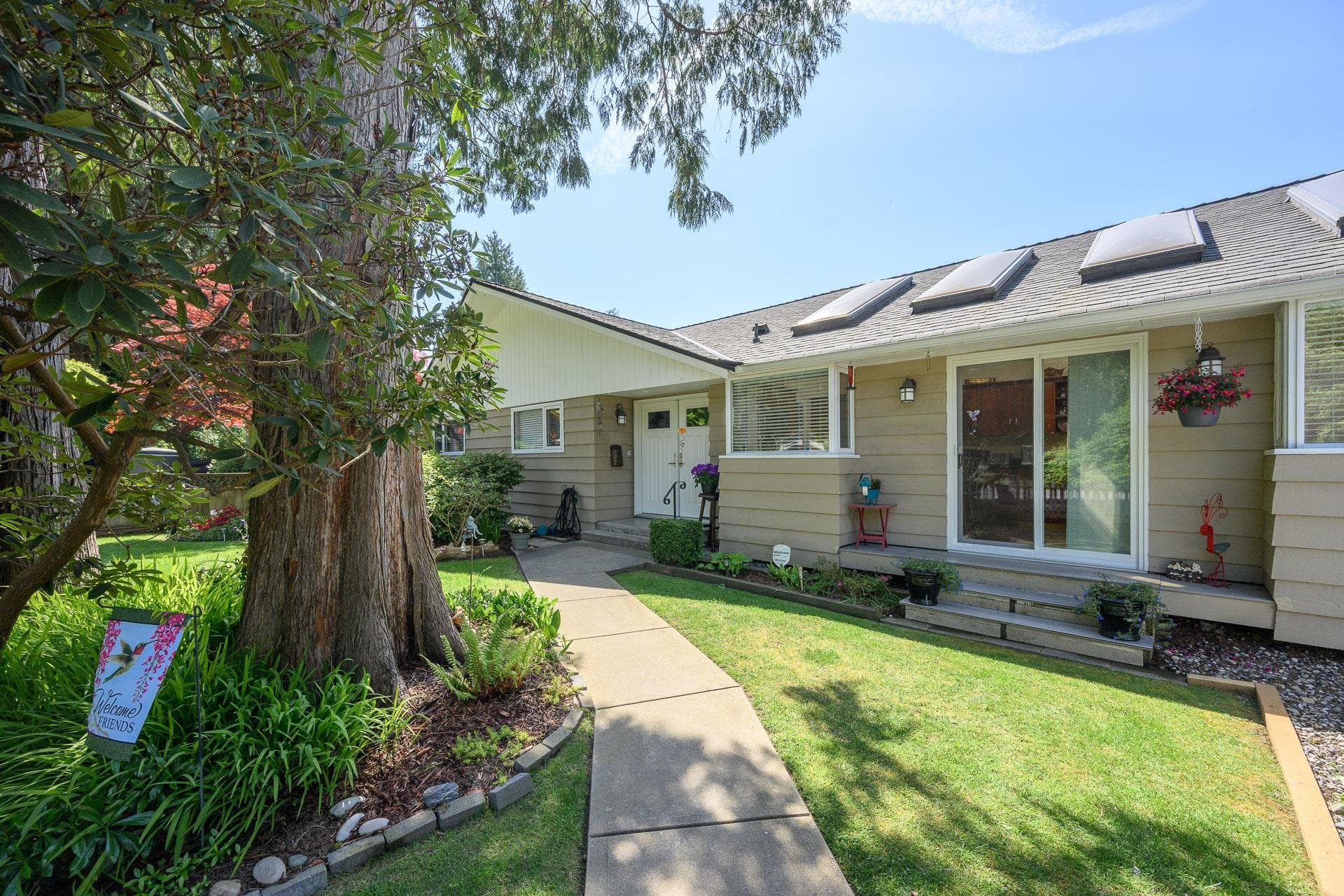957 56a Street, Delta