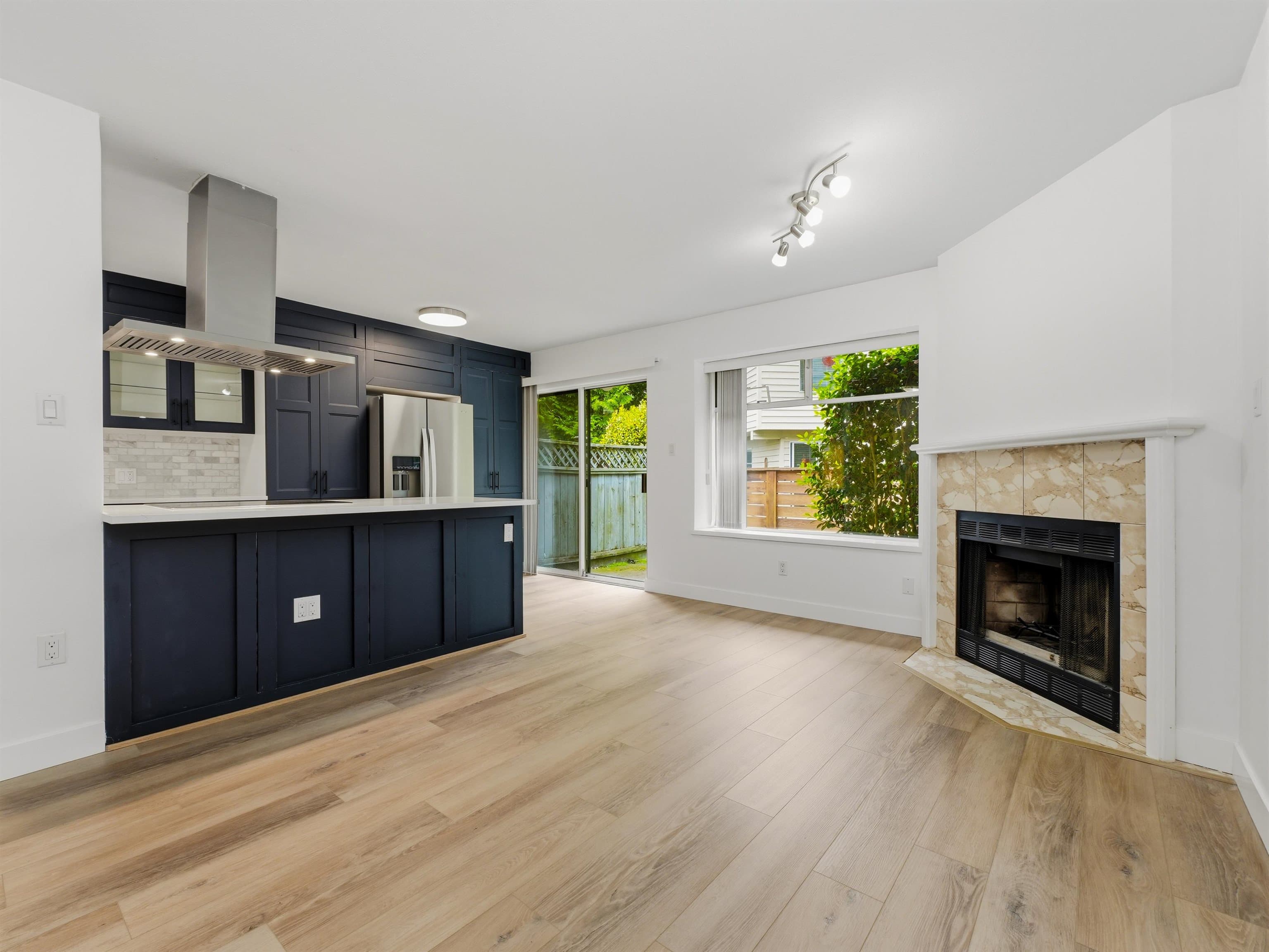 3 - 7691 Moffatt Road, Richmond, V6Y 1X9 — photo 2