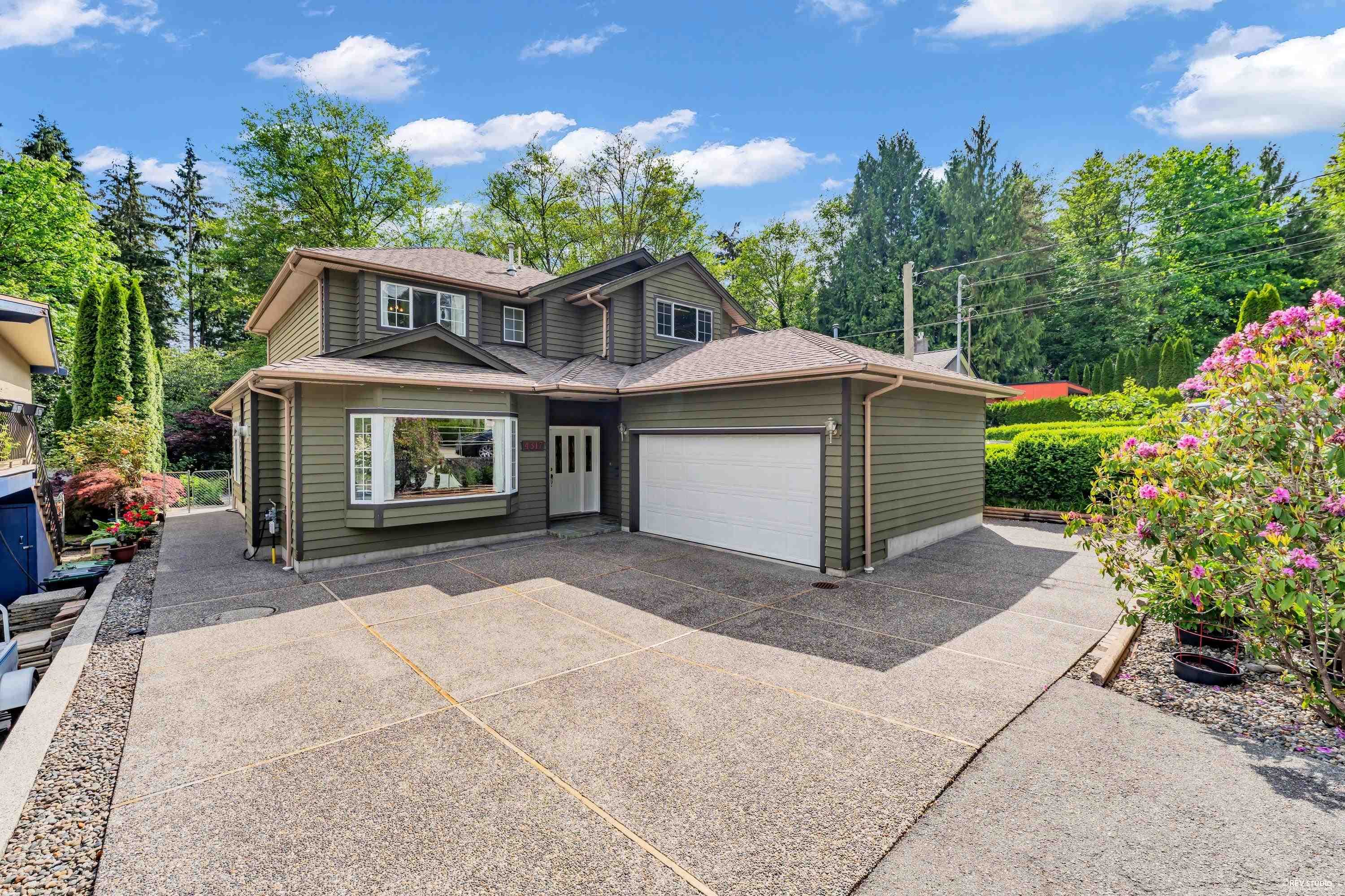 4317 Cliffmont Road, North Vancouver