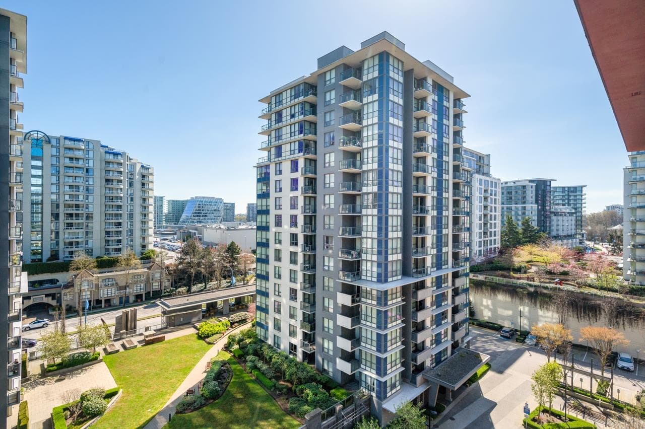 1011 - 7338 Gollner Avenue, Richmond