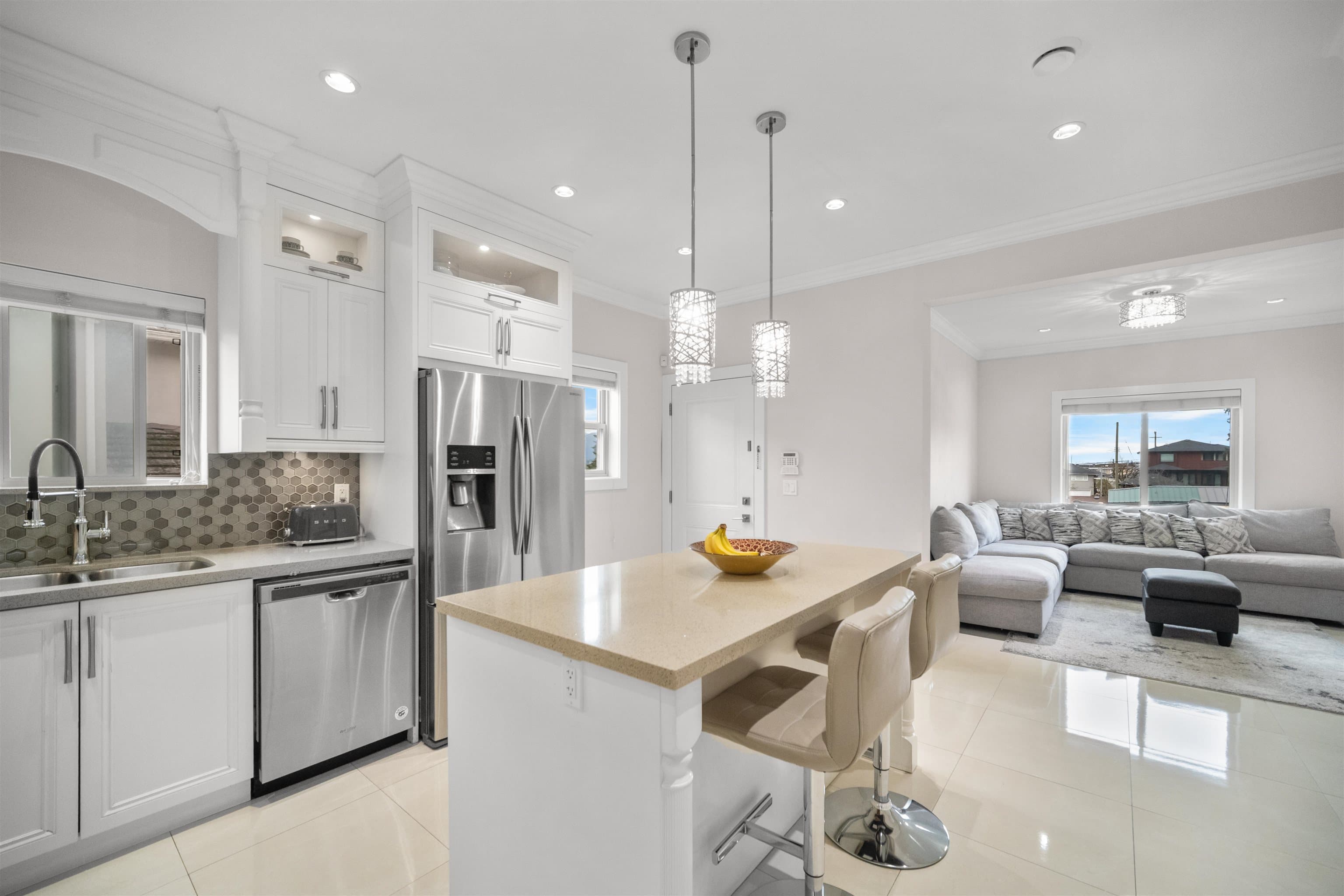 4986 Inman Avenue, Burnaby, V5G 2Y6 — photo 5
