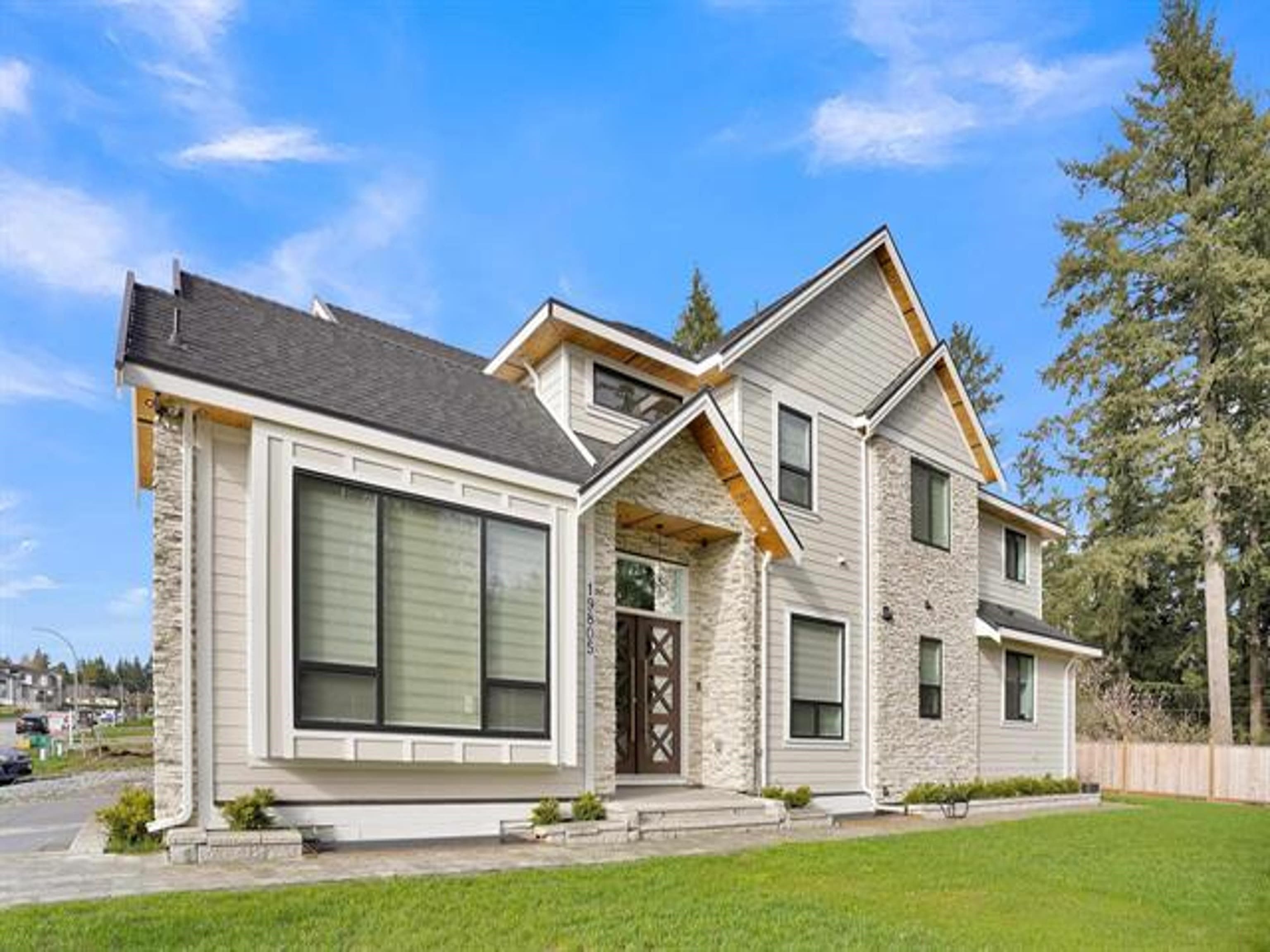 19805 32 Avenue, Langley