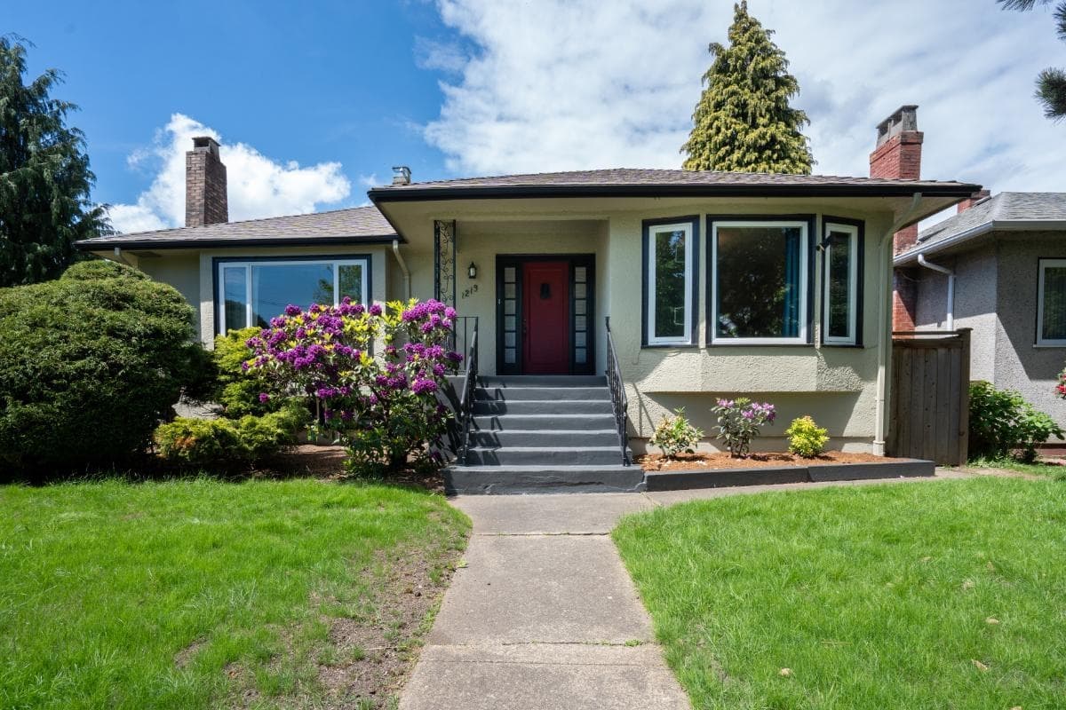 1219 London Street, New Westminster — sold