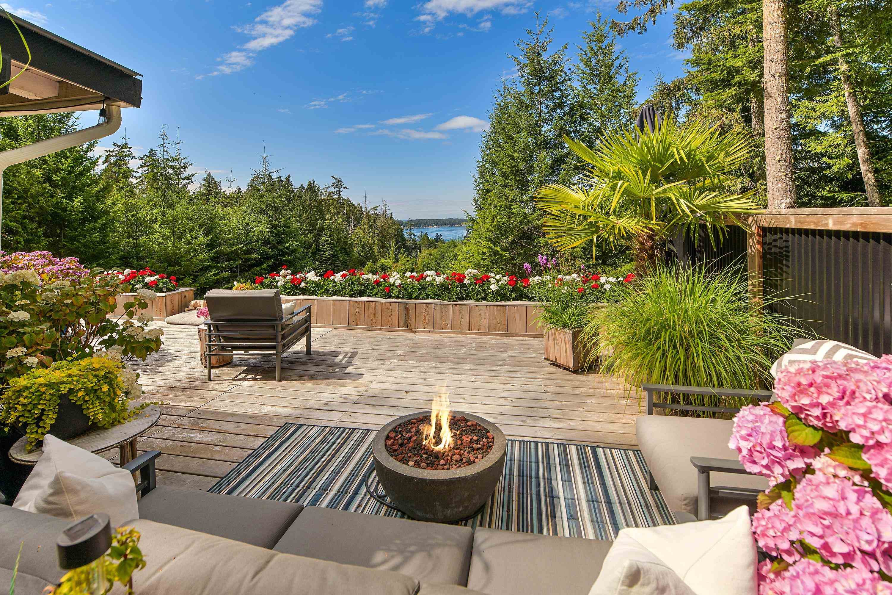 430 Mckercher Road, Mayne Island, V0N 2J2 — photo 5