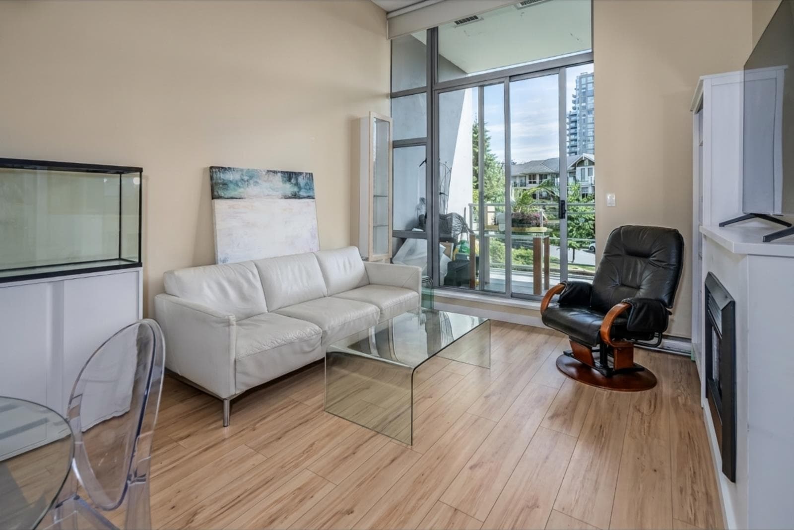 301 - 280 Ross Drive, New Westminster, V3L 0C2 — photo 5