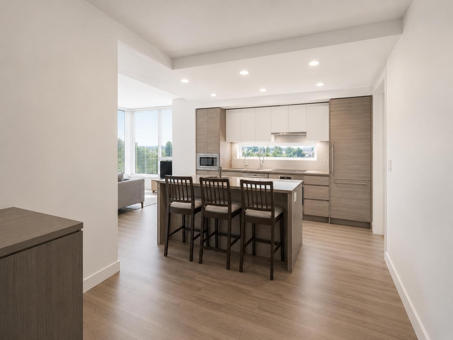 803 - 13615 Fraser Highway, Surrey, V3T 0P7 — photo 1