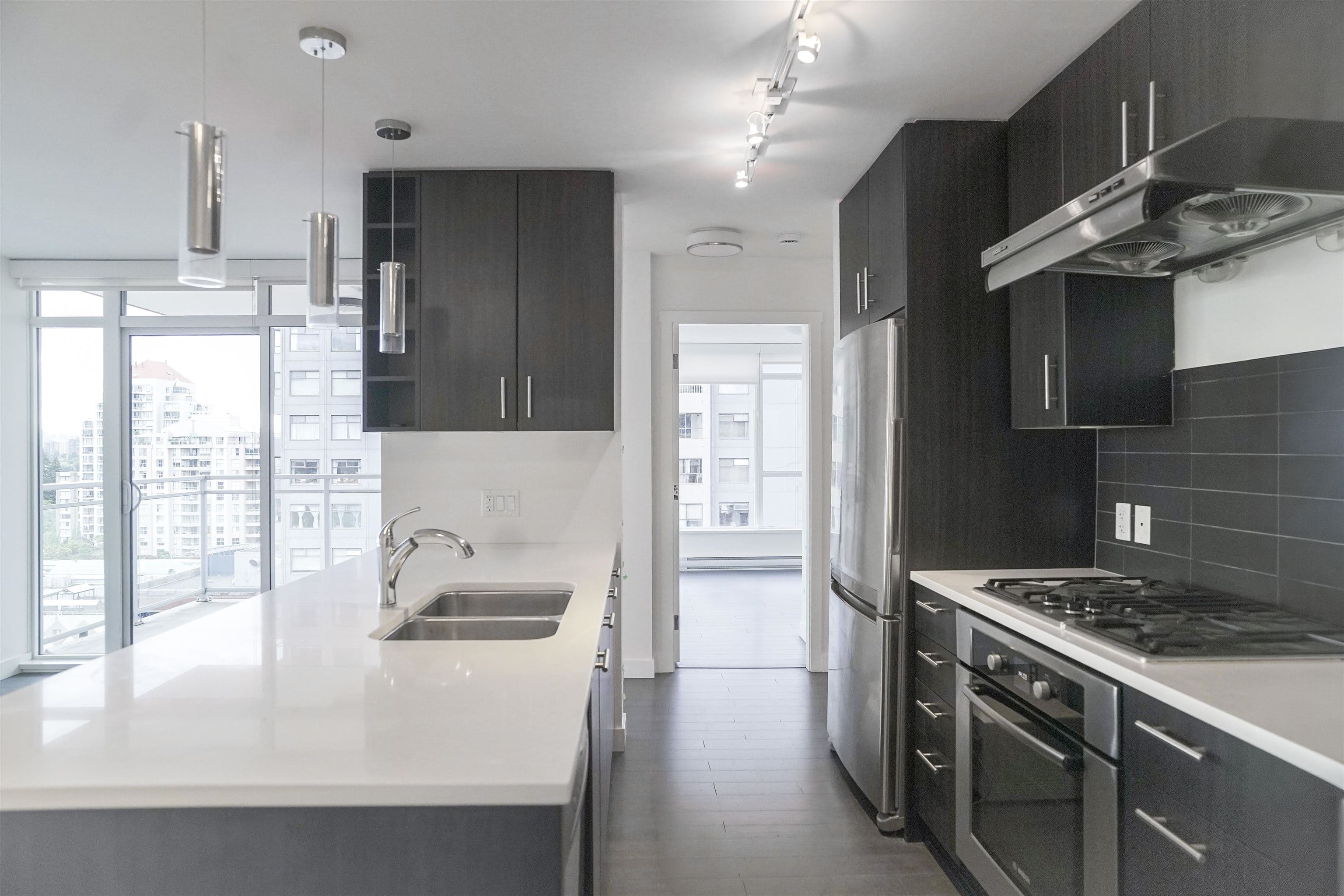 1705 - 608 Belmont Street, New Westminster, V3M 0G8 — photo 5