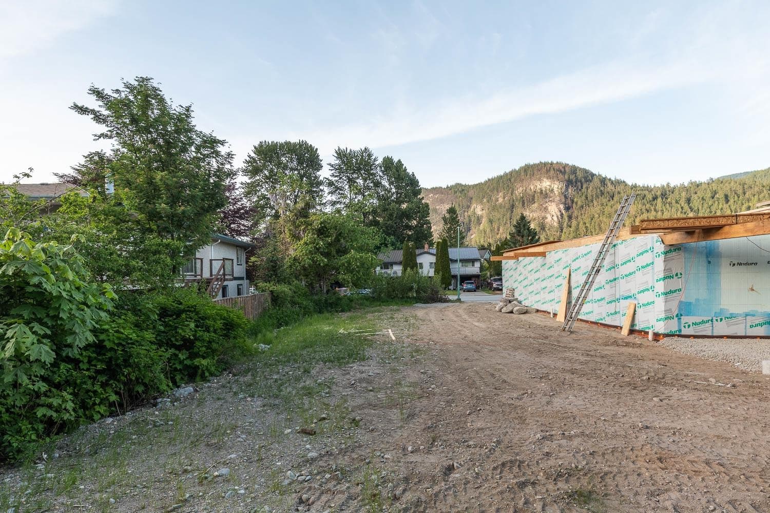 1583 Eagle Run Drive, Squamish, V8E 1M1 — photo 2