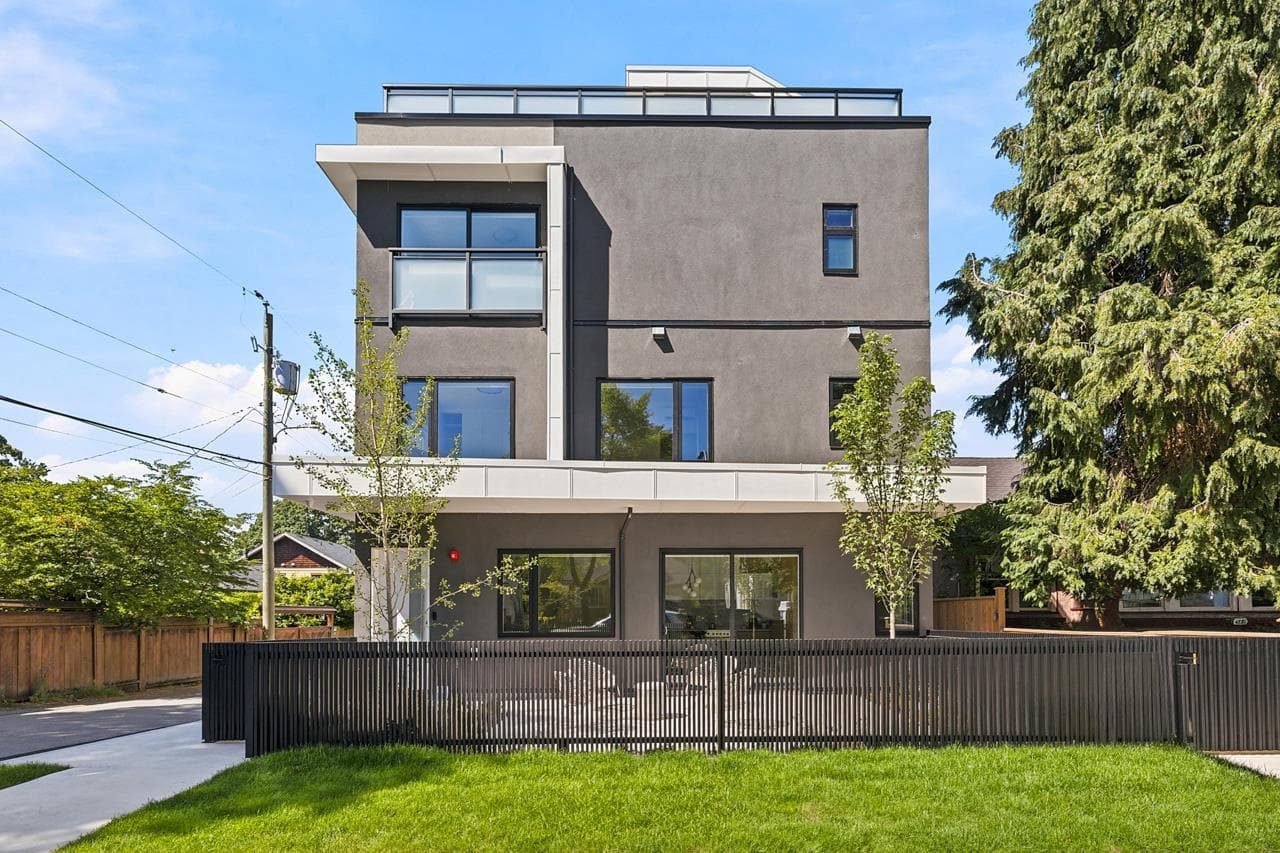 1 - 2511 Kitchener Street, Vancouver