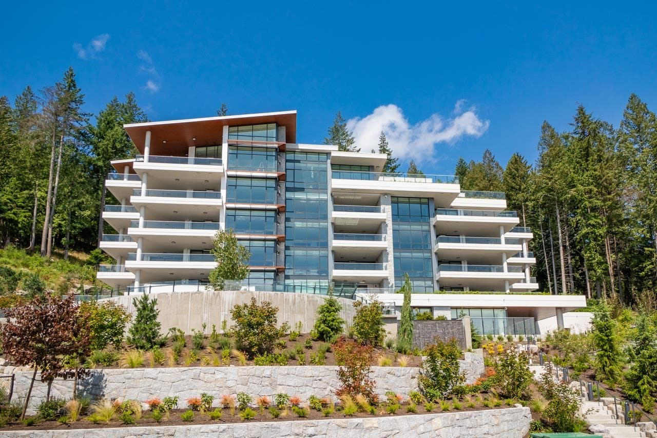 302 - 2958 Burfield Place, West Vancouver