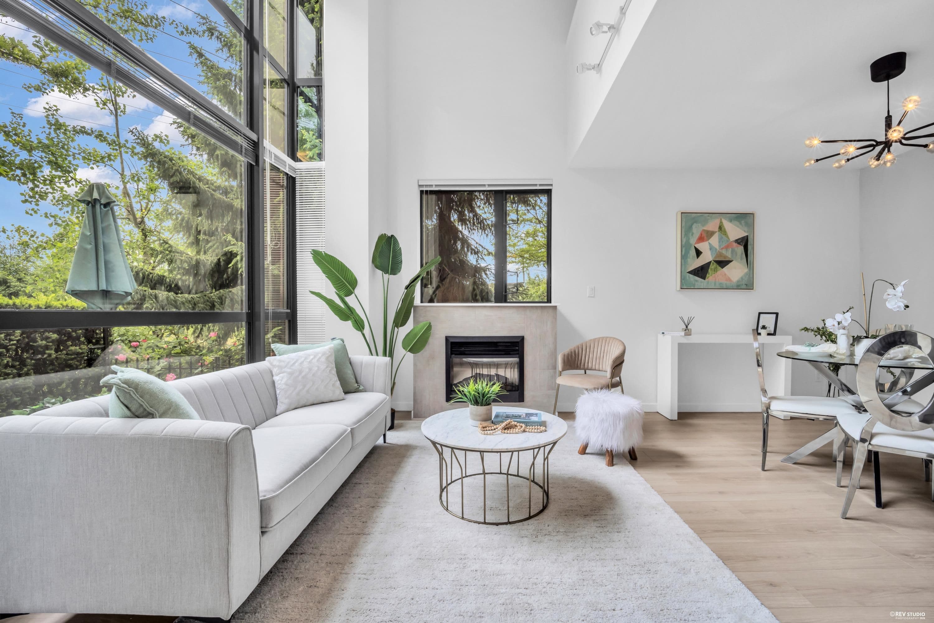 6 - 4178 Dawson Street, Burnaby