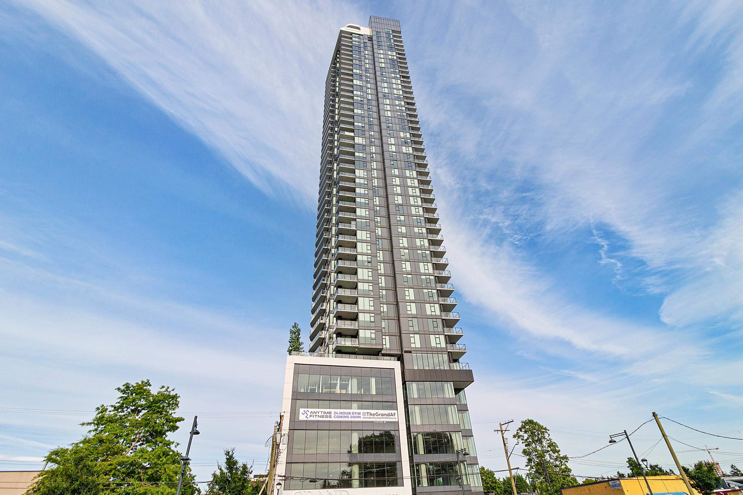 2702 - 10750 135a Street, Surrey