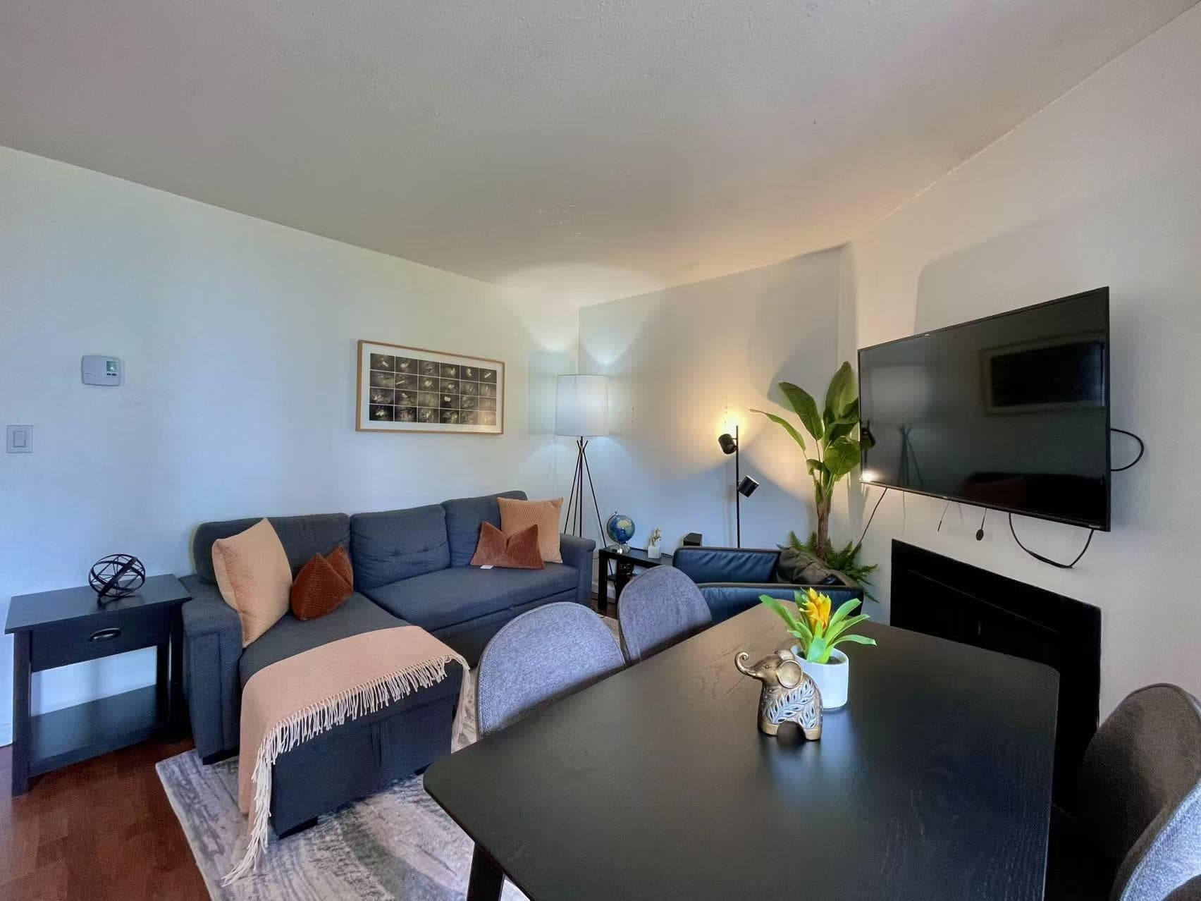 302 - 1405 Haro Street, Vancouver, V6G 1G2 — photo 2