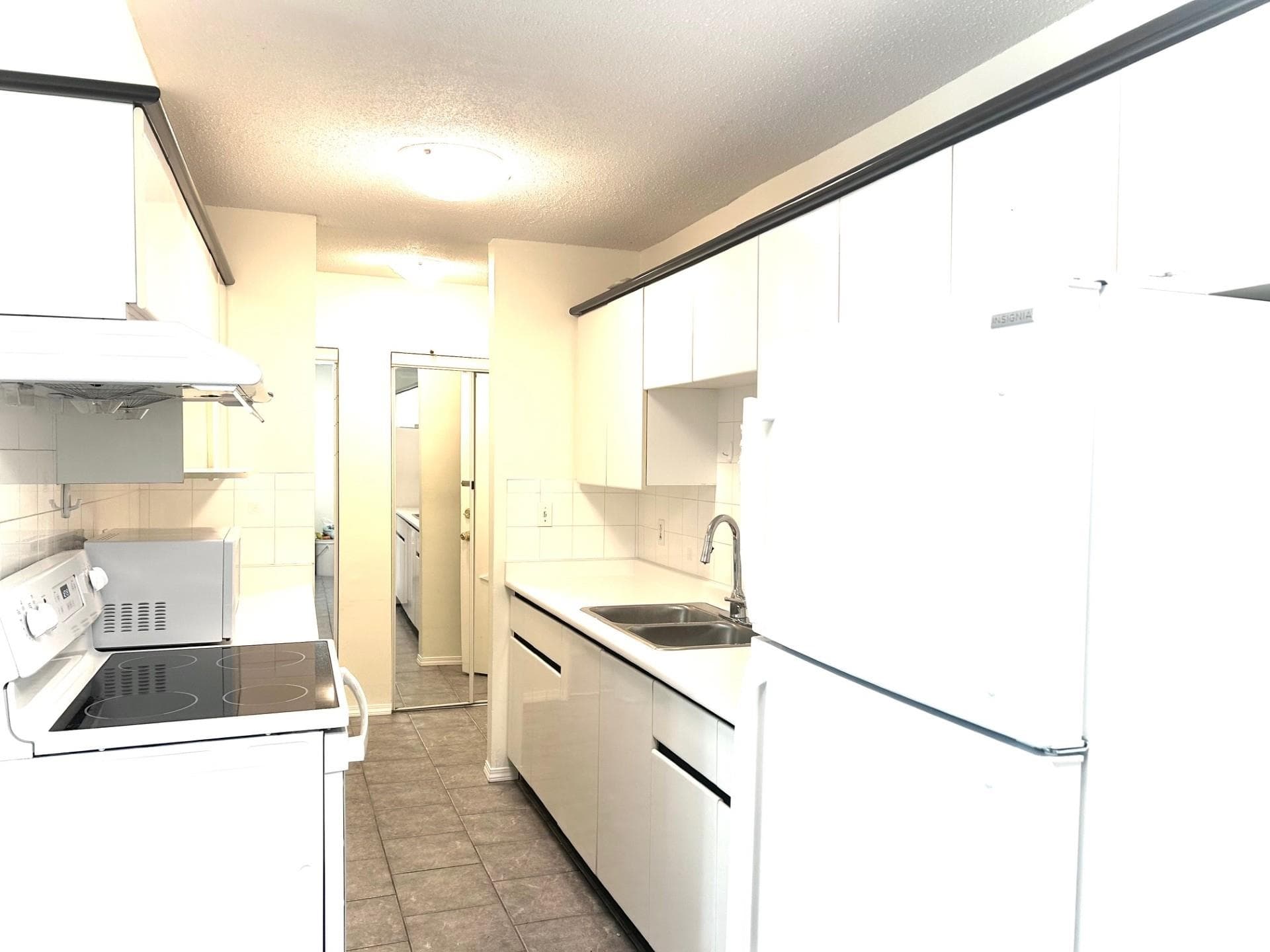 110 - 6420 Buswell Street, Richmond