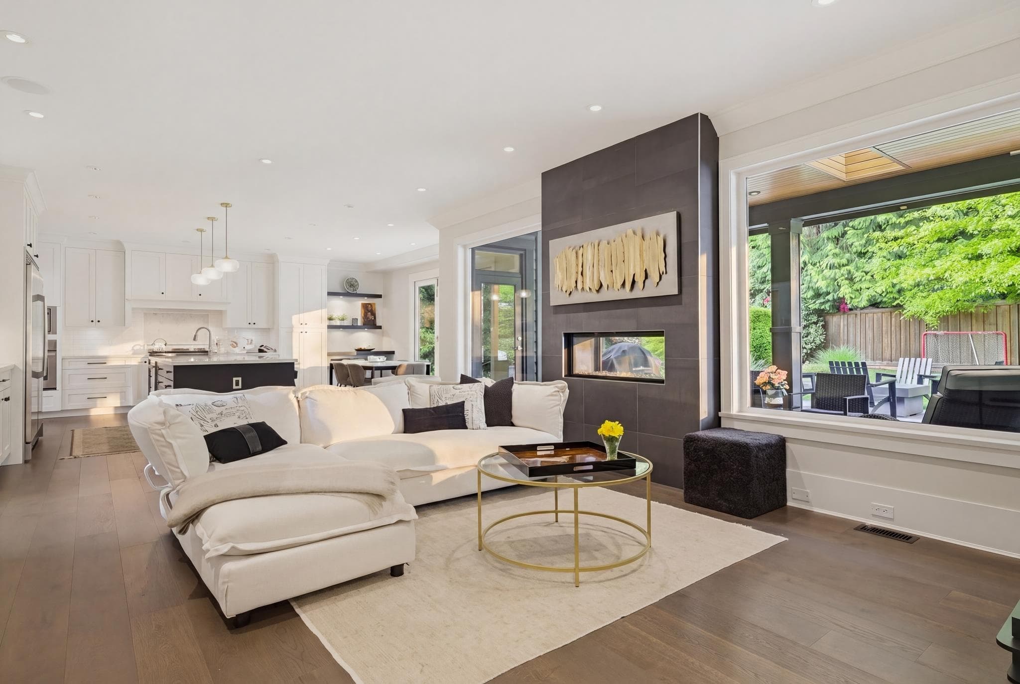 1138 Ridgewood Drive, North Vancouver, V7R 1J3 — photo 3