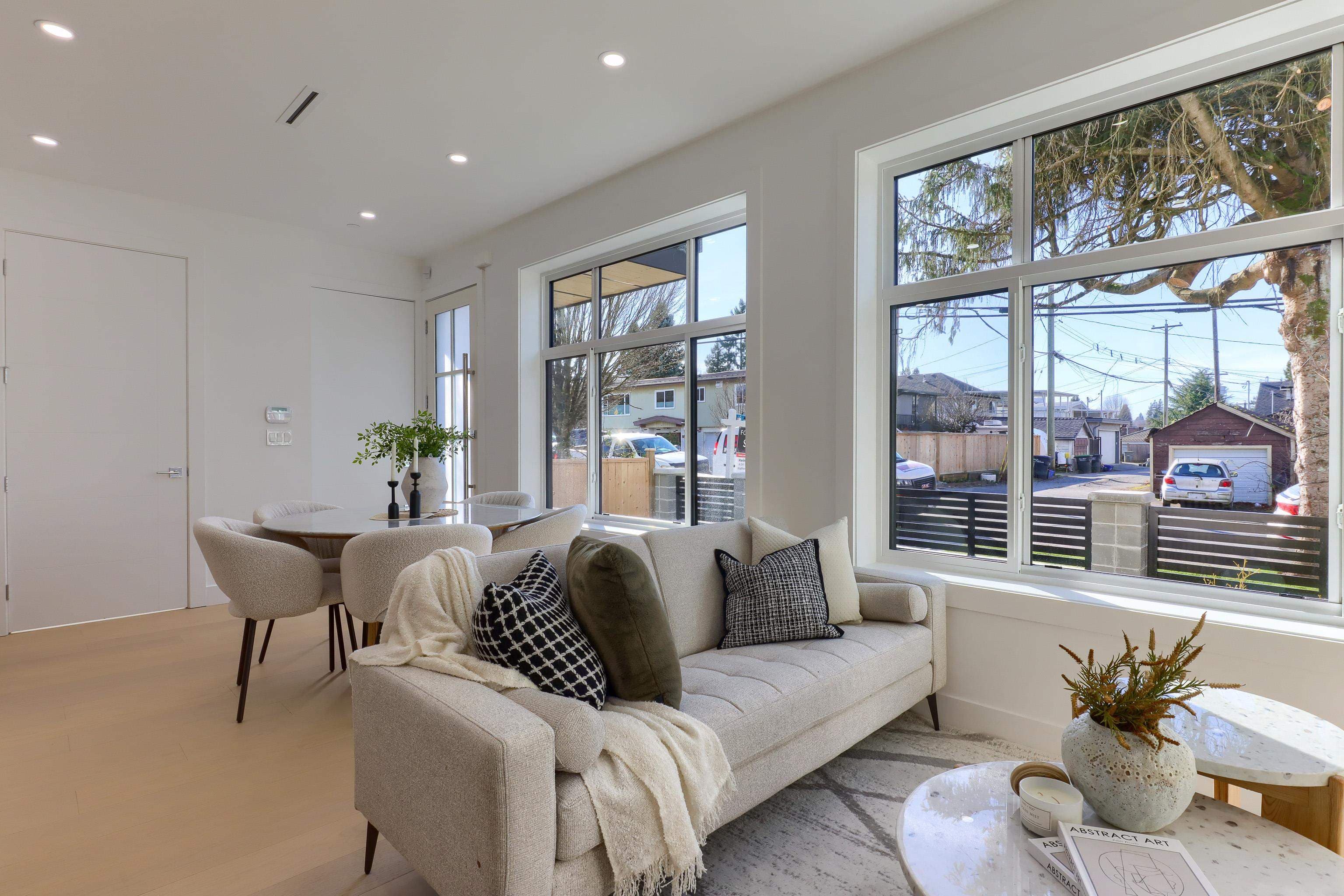 1 - 4742 St. Catherines Street, Vancouver