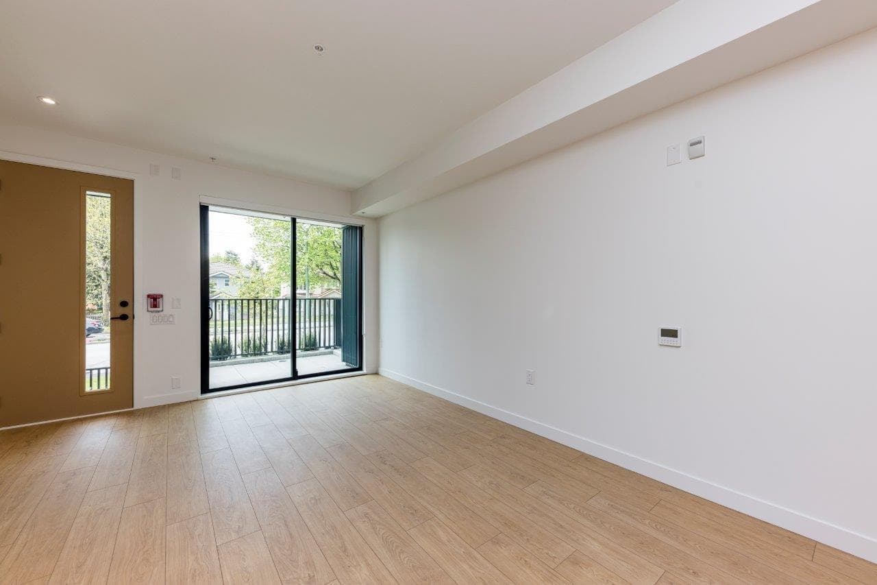 1 - 2868 Nanaimo Street, Vancouver, V5N 5G1 — photo 5