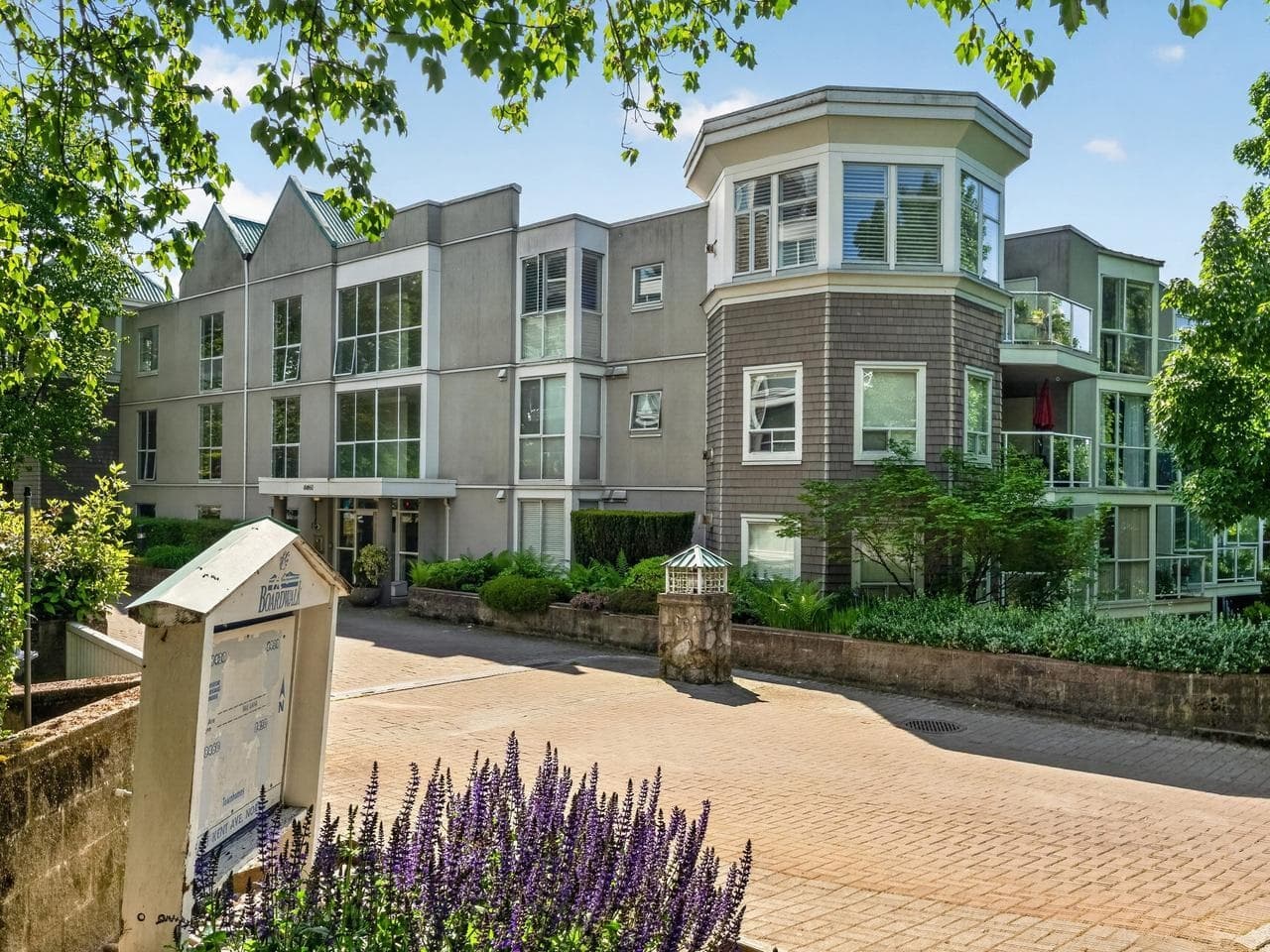 109 - 8460 Jellicoe Street, Vancouver