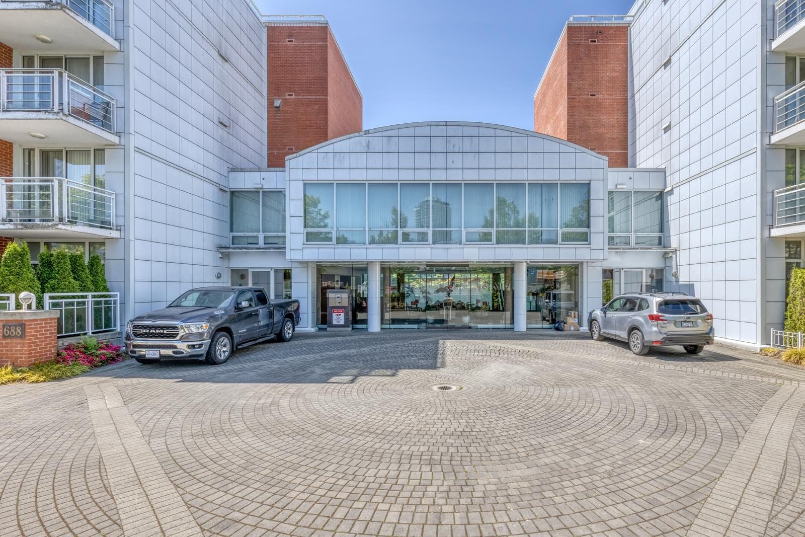 403 - 688 Fairchild Road, Vancouver