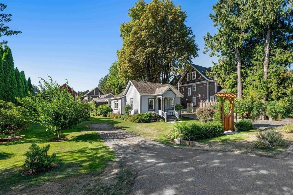 4806 48 Avenue, Delta, V4K 1V1 — photo 2