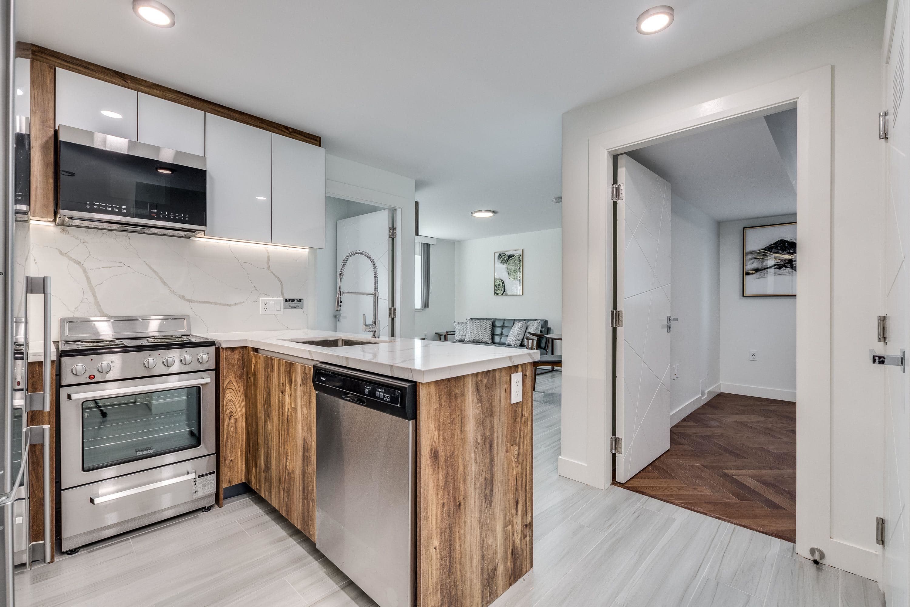 101 - 1168 Pendrell Street, Vancouver