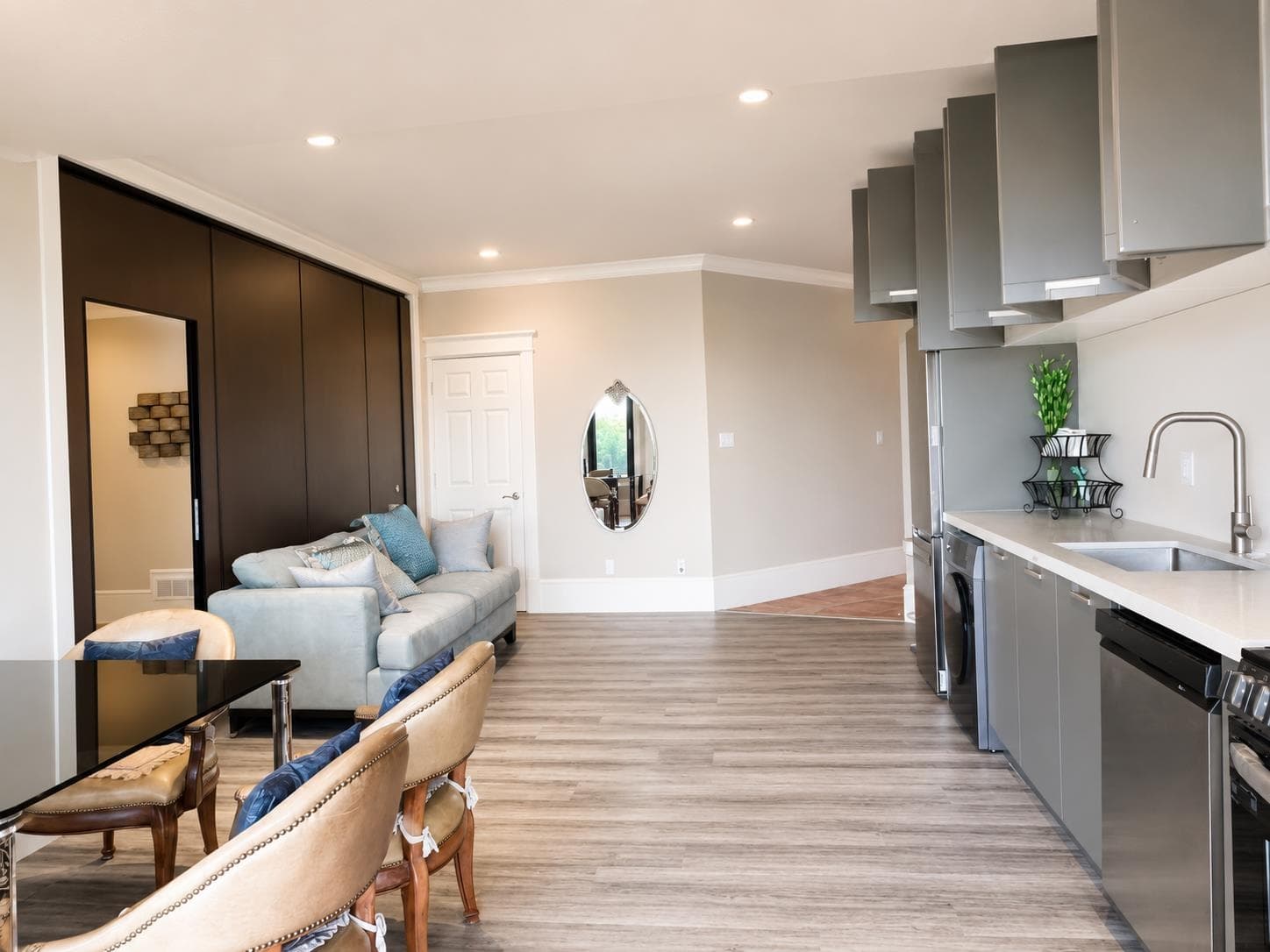 BSMT suite 2 - 750 Greenwood Road, West Vancouver, V7S 1X7 — photo 4