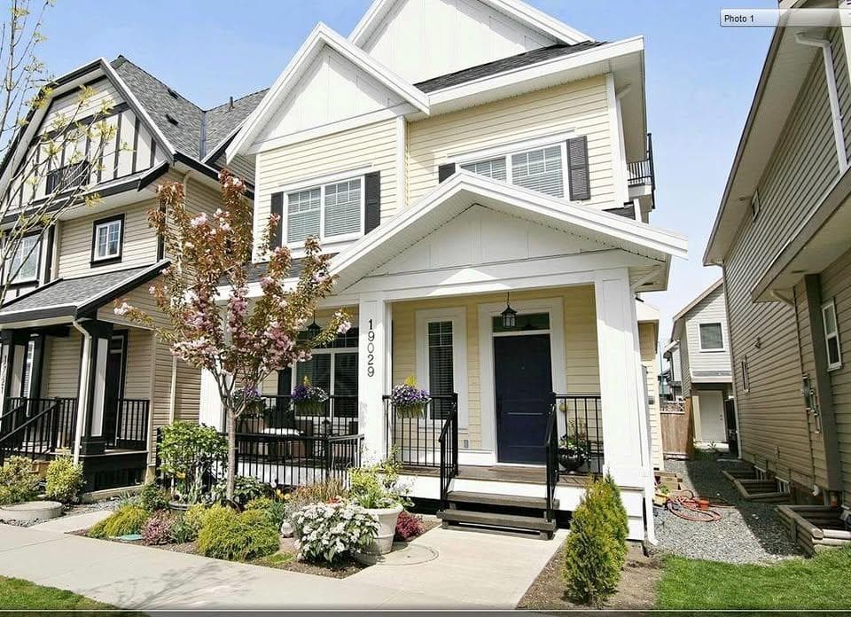 19029 67a Avenue, Surrey