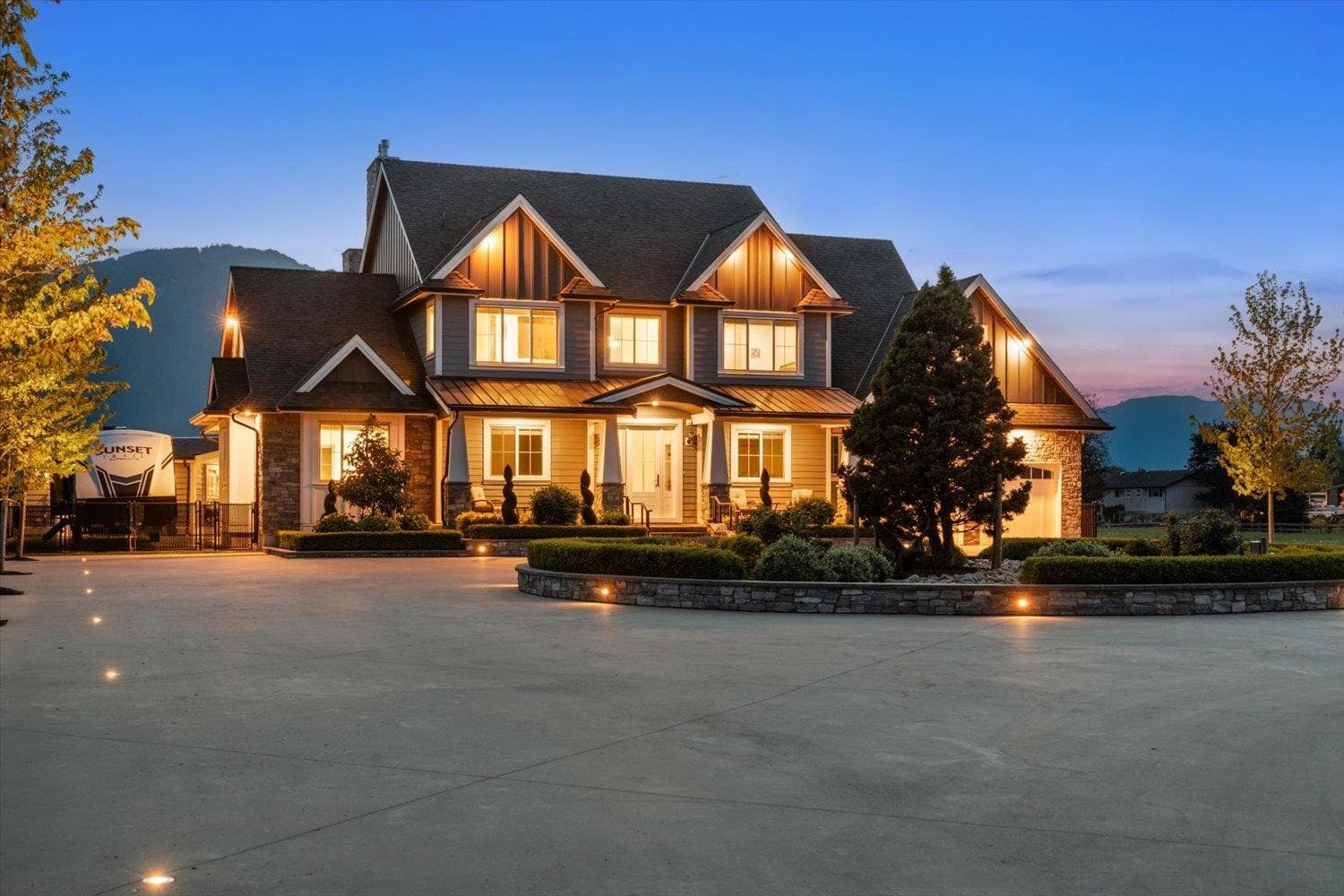 6257 Sumas Prairie Road, Chilliwack
