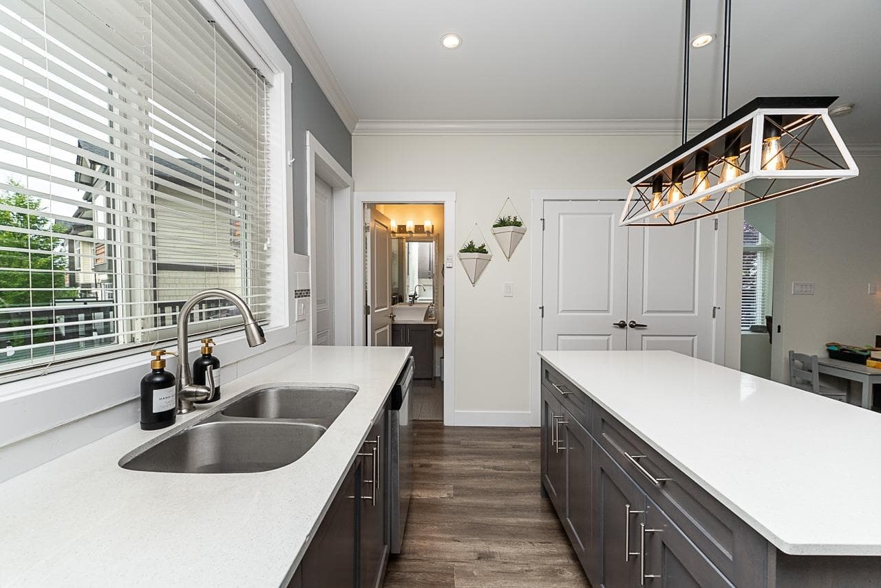 7 - 6055 138 Street, Surrey
