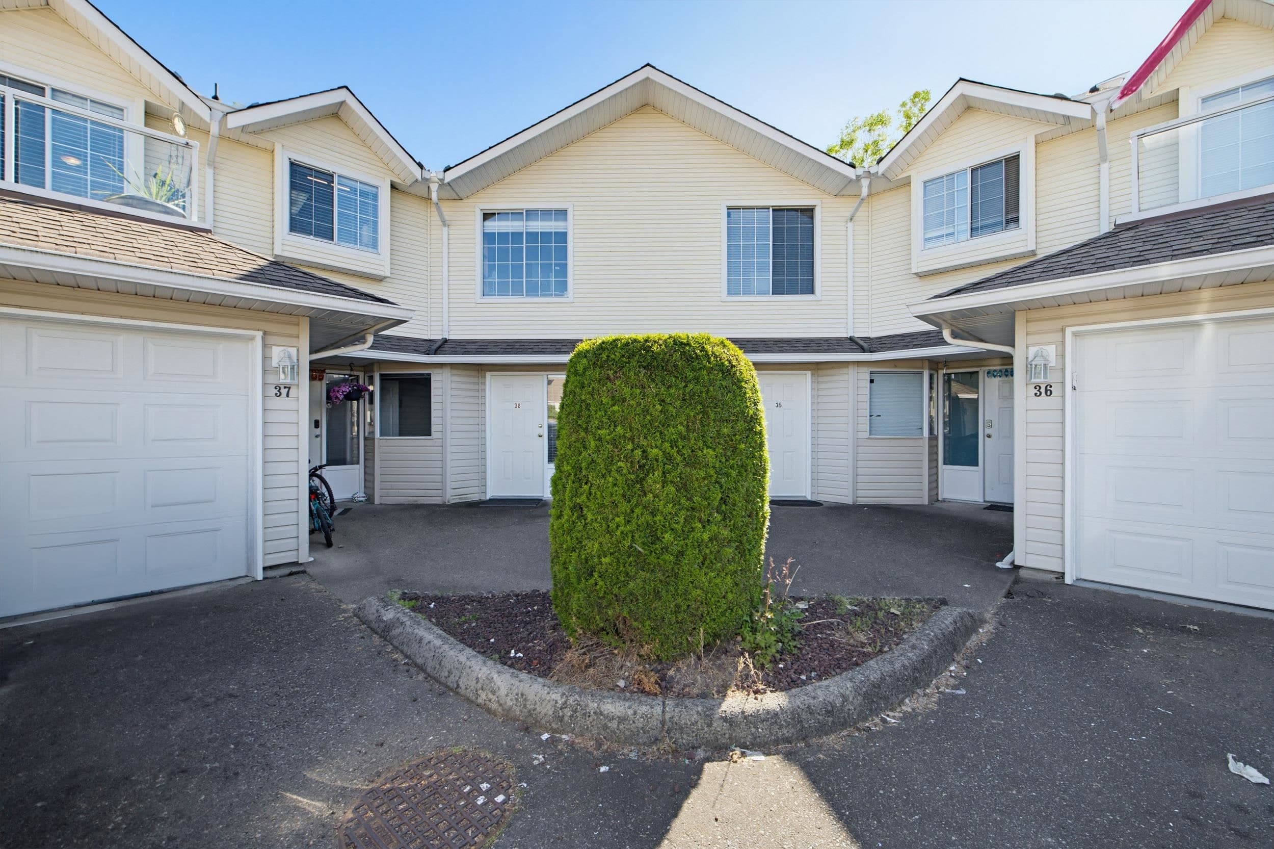 38 - 31255 Upper Maclure Road, Abbotsford, V2T 5N4 — photo 2