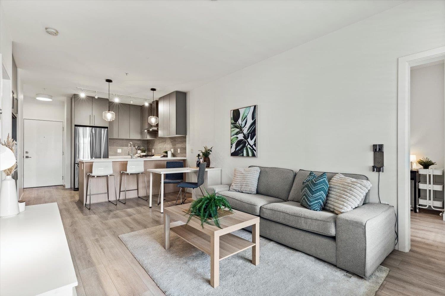 206 - 603 Regan Avenue, Coquitlam — sold