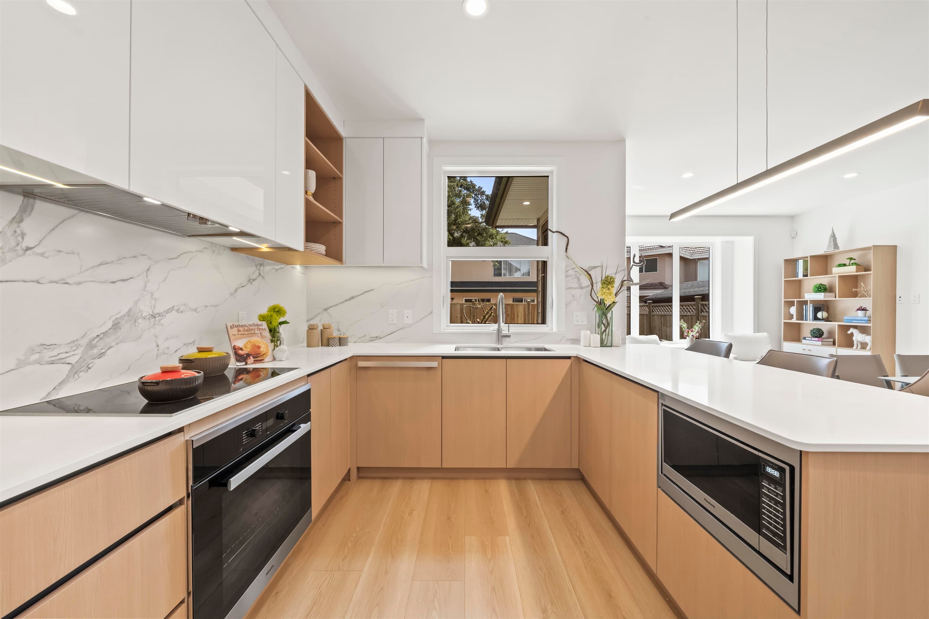 6706 Francis Road, Richmond, V7C 1K5 — photo 3