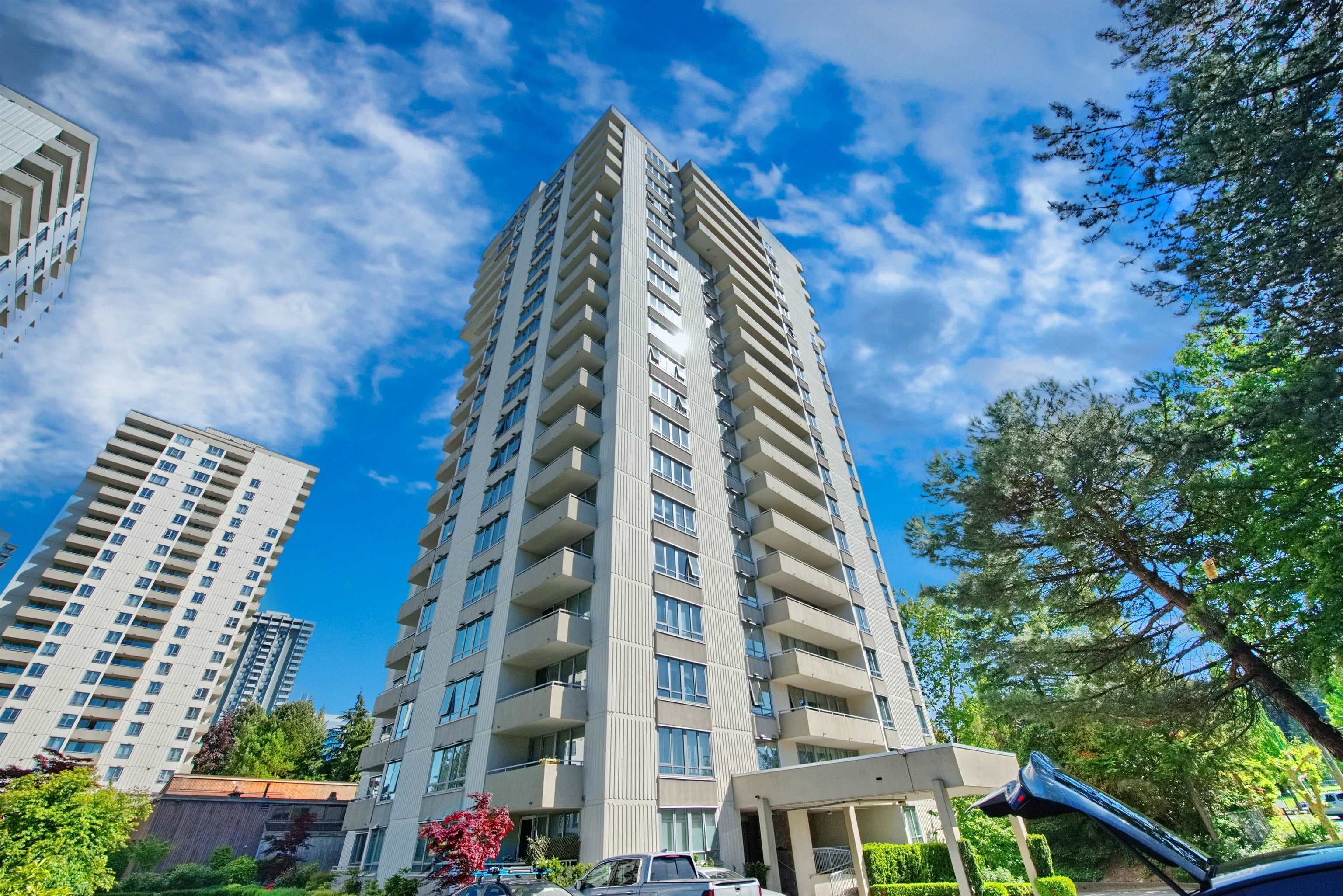 804 - 5652 Patterson Avenue, Burnaby — sold