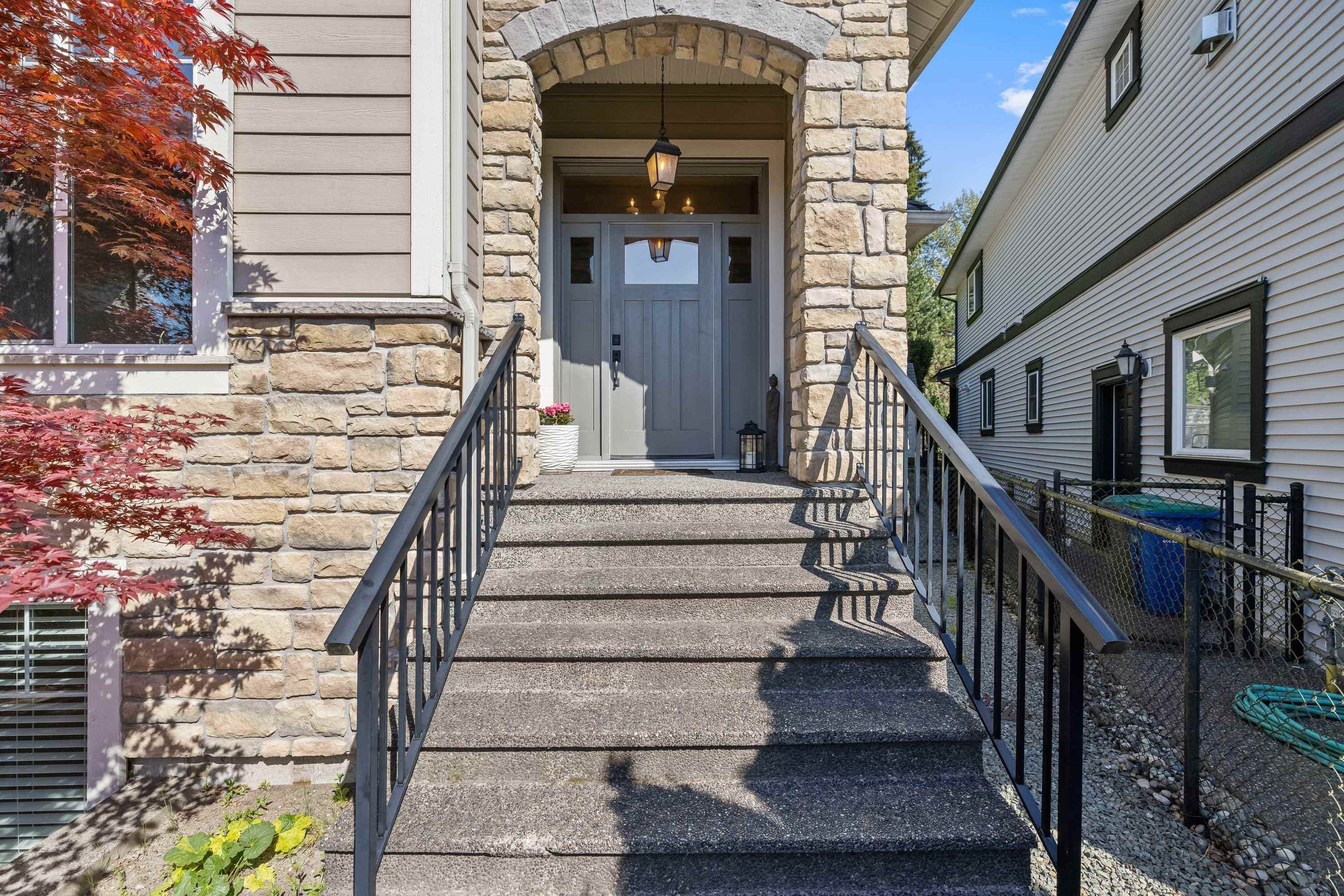 23430 Cross Road, Maple Ridge, V4R 0C8 — photo 3