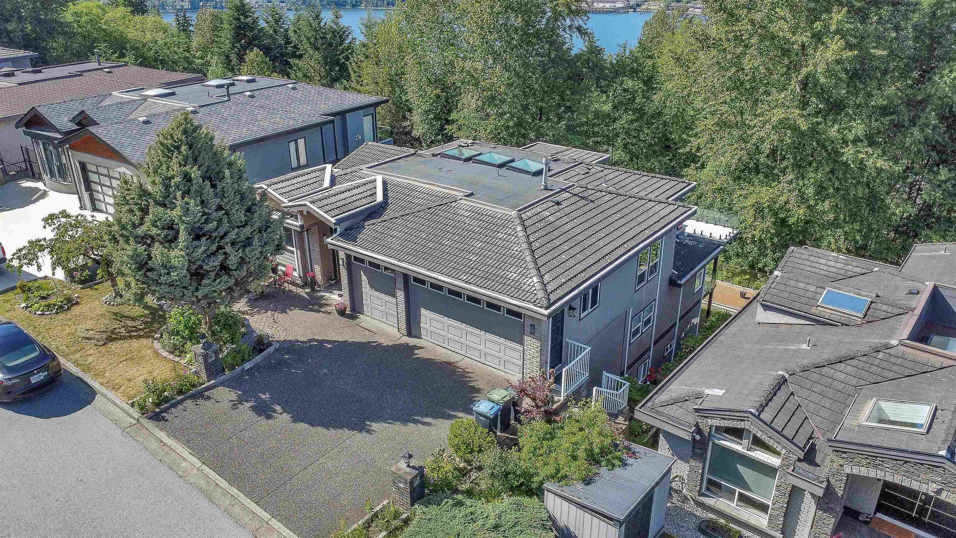 13 Shoreline Circle, Port Moody