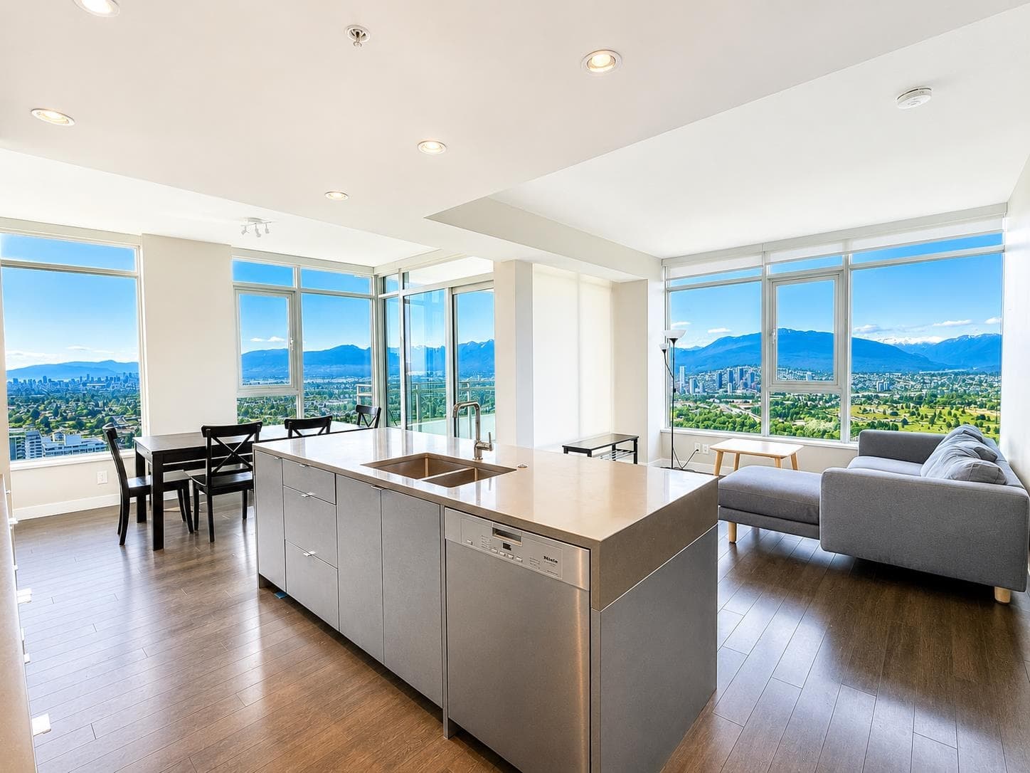 3707 - 4508 Hazel Street, Burnaby
