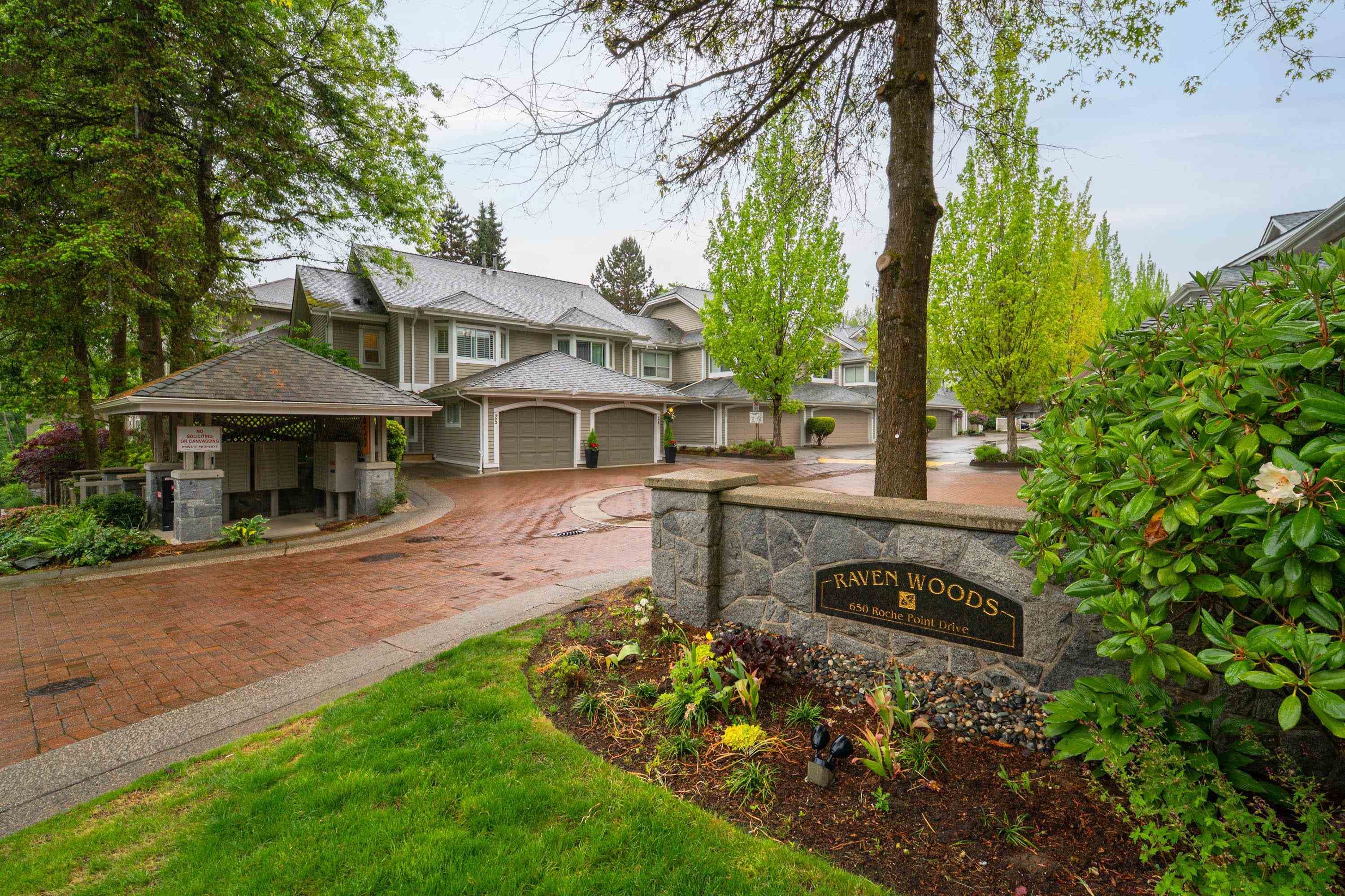25 - 650 Roche Point Drive, North Vancouver — sold