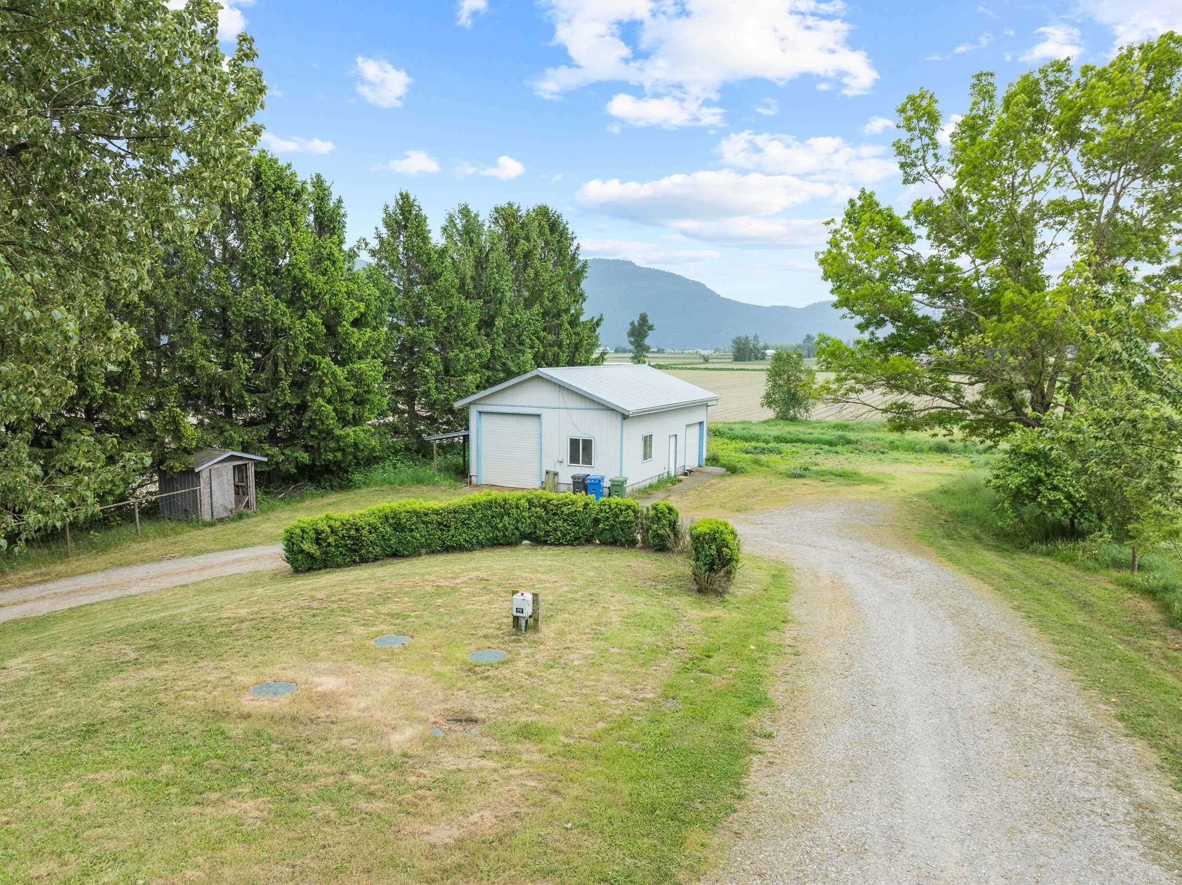 38604 No 5 Road, Abbotsford, V3G 2G3 — photo 2