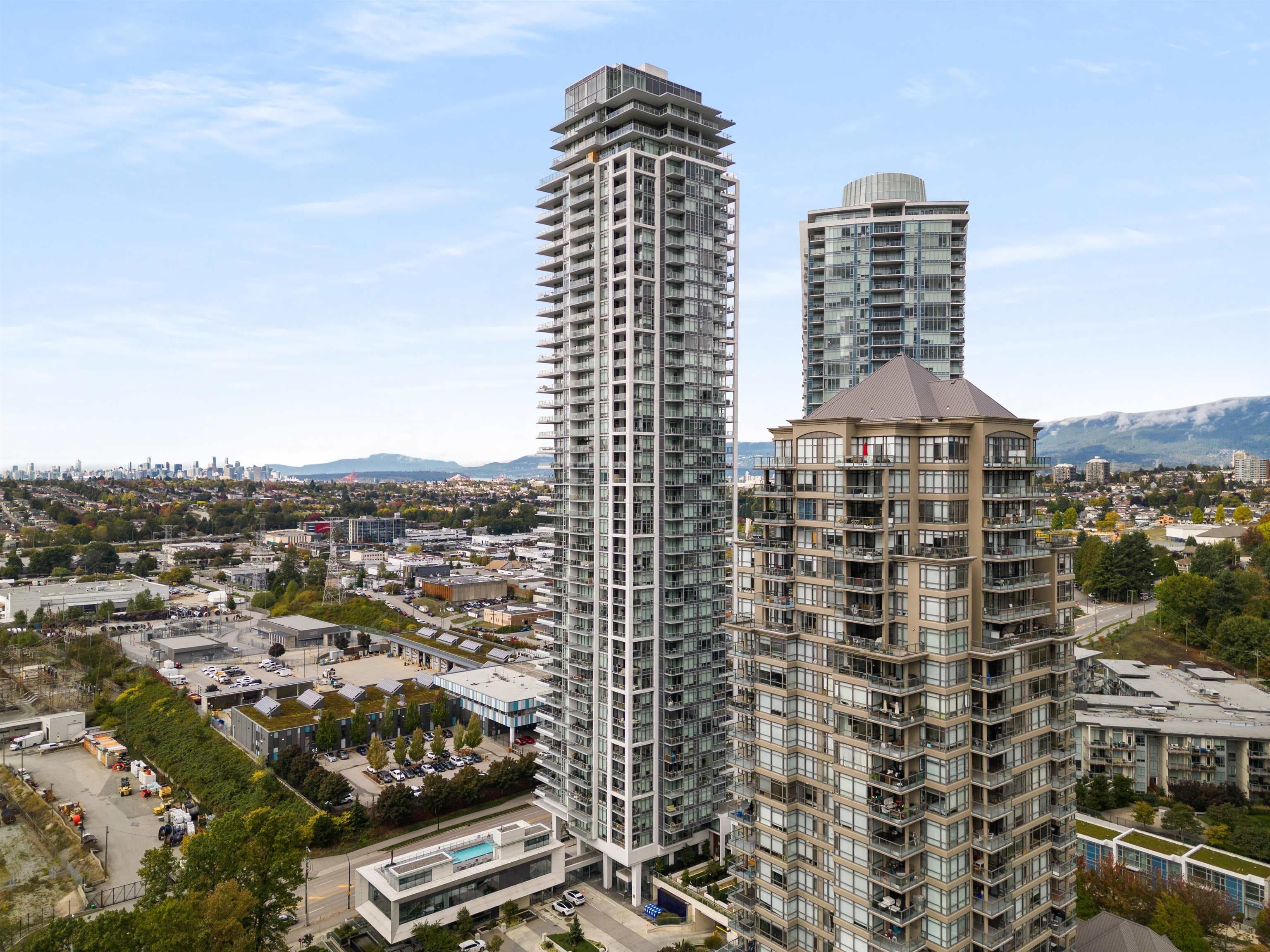 2203 - 1888 Gilmore Avenue, Burnaby