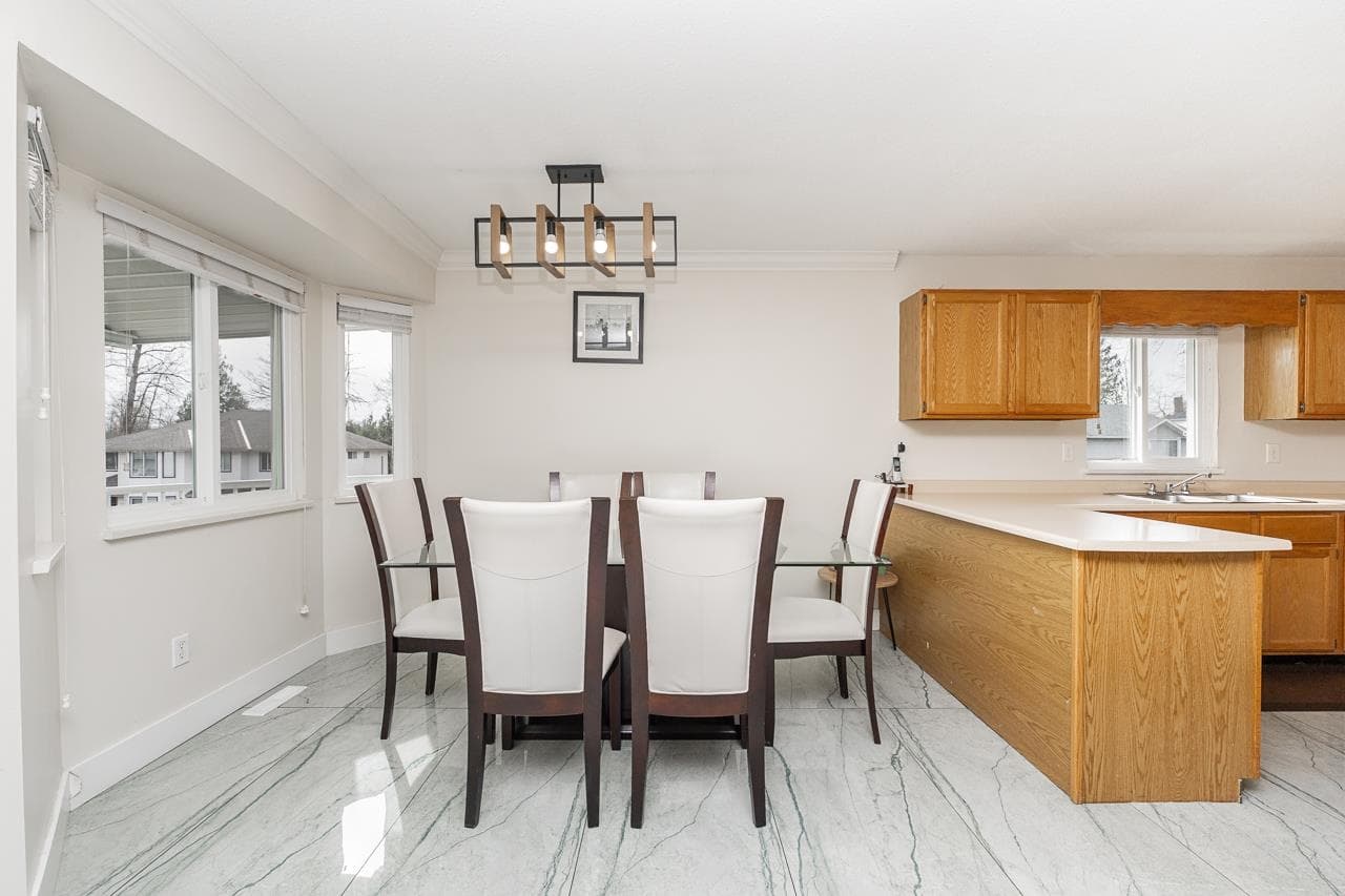 31000 Sidoni Avenue, Abbotsford, V2T 5K1 — photo 3