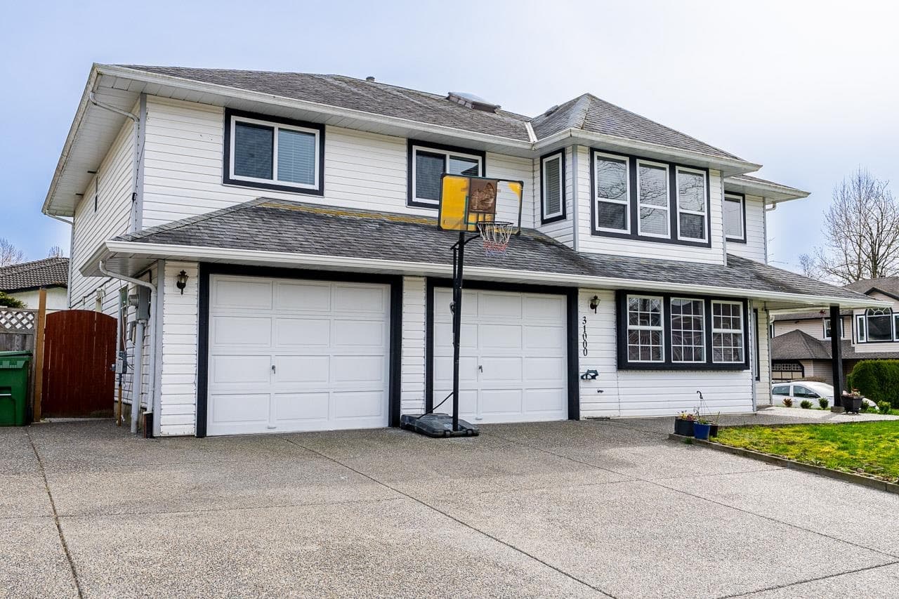 31000 Sidoni Avenue, Abbotsford, V2T 5K1 — photo 1