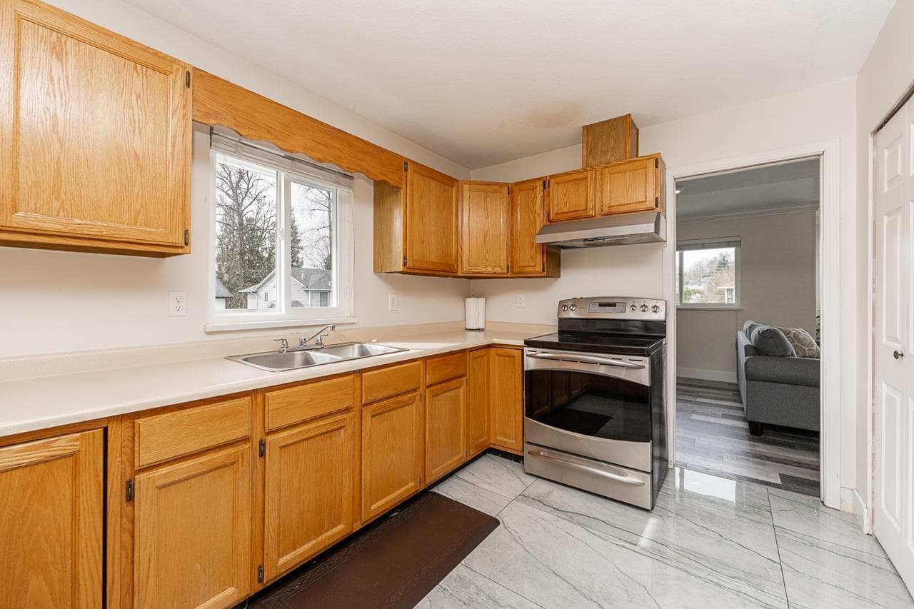 31000 Sidoni Avenue, Abbotsford, V2T 5K1 — photo 4
